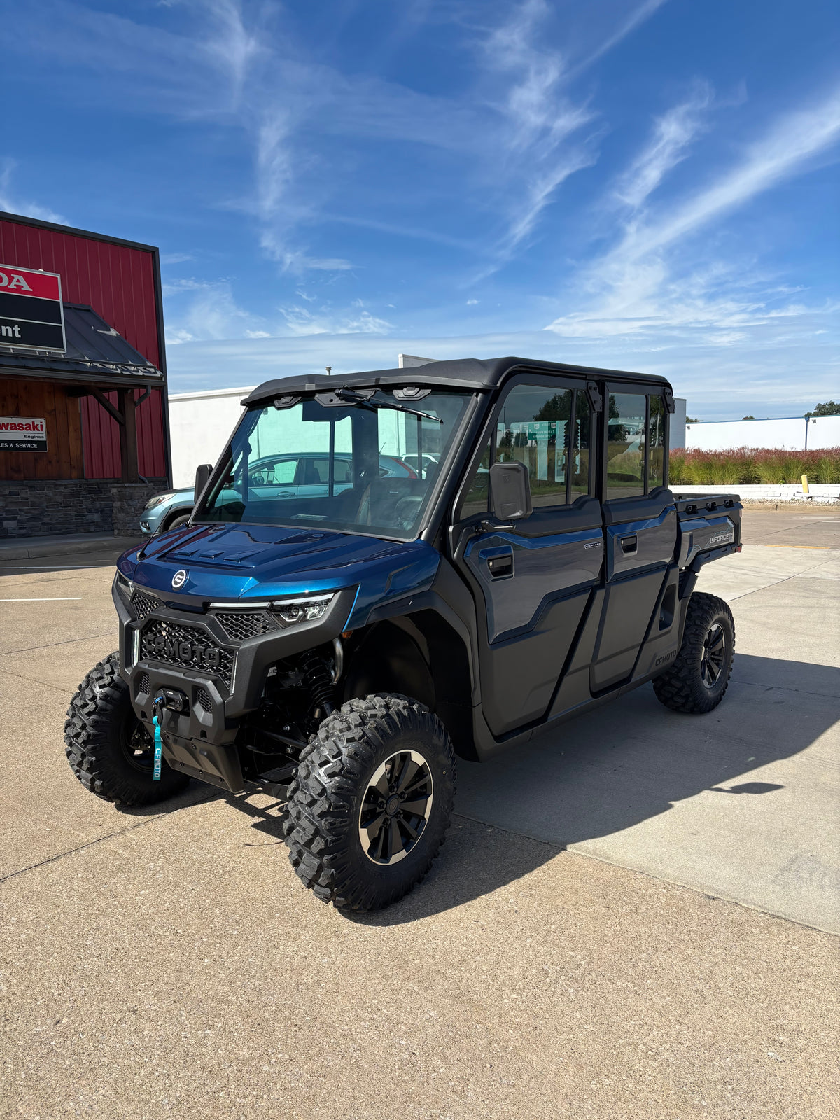 2027 CFMOTO UFORCE U10 XL Pro Highland Twilight Blue - view 4