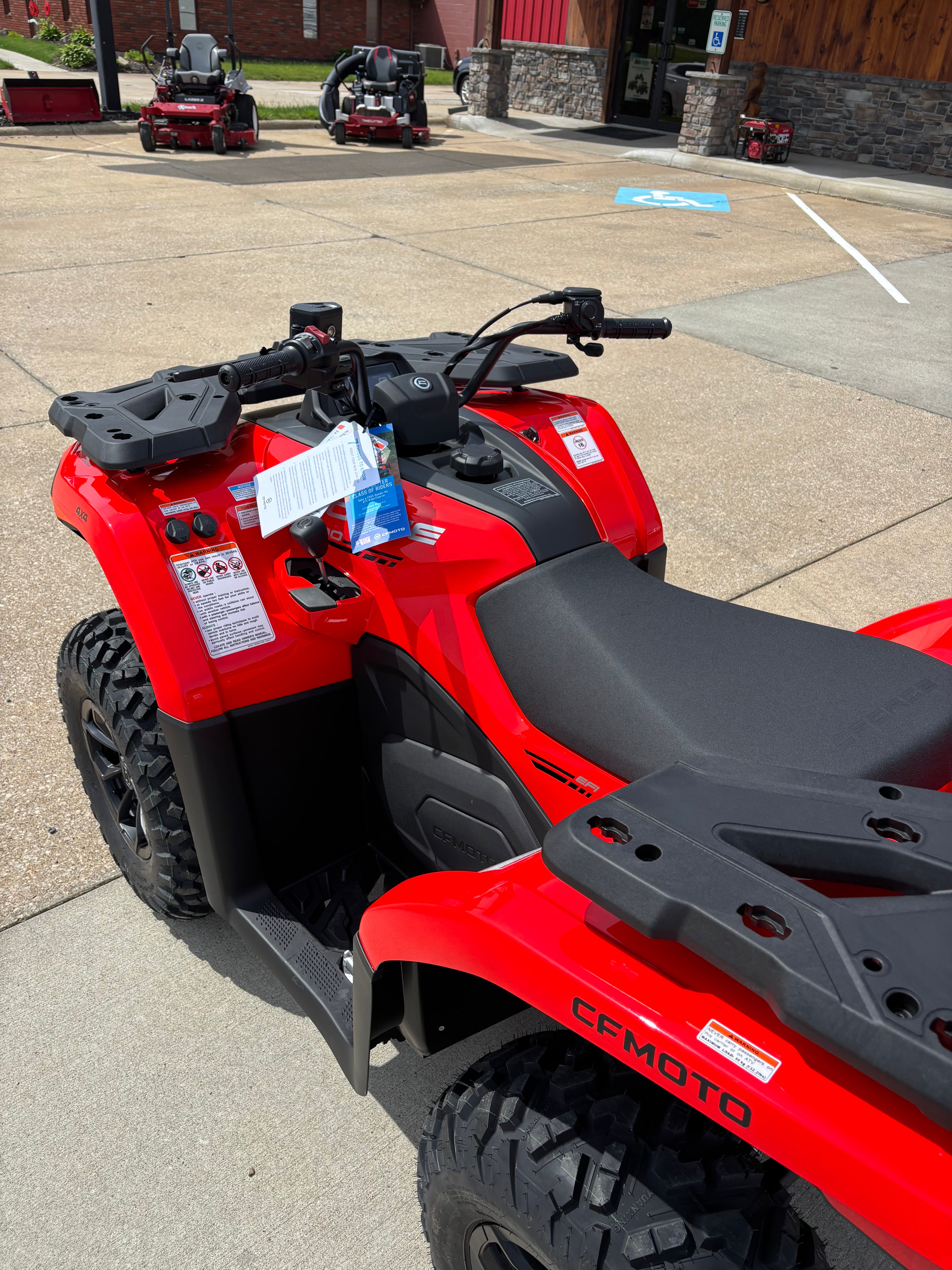 2026 Cfmoto Cforce 500 Red