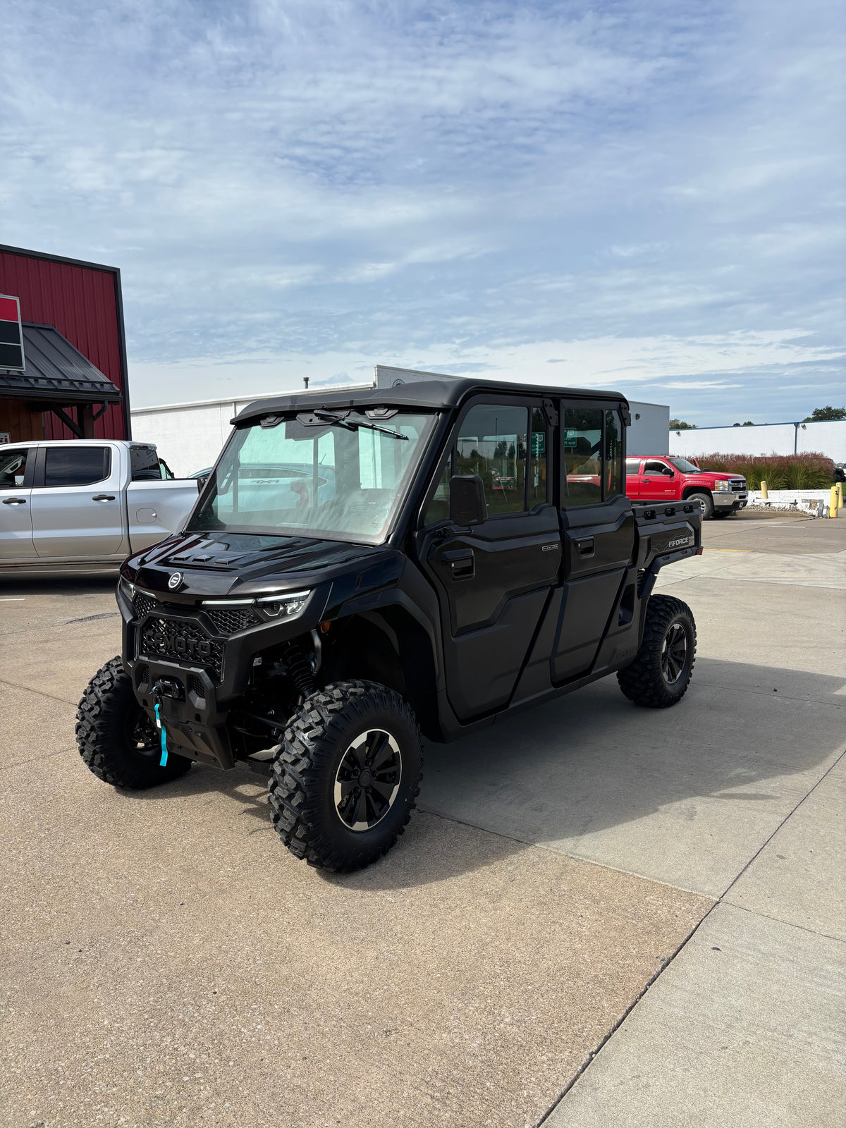 2027 CFMOTO UFORCE U10 XL Pro Highland Nebula Black - view 3