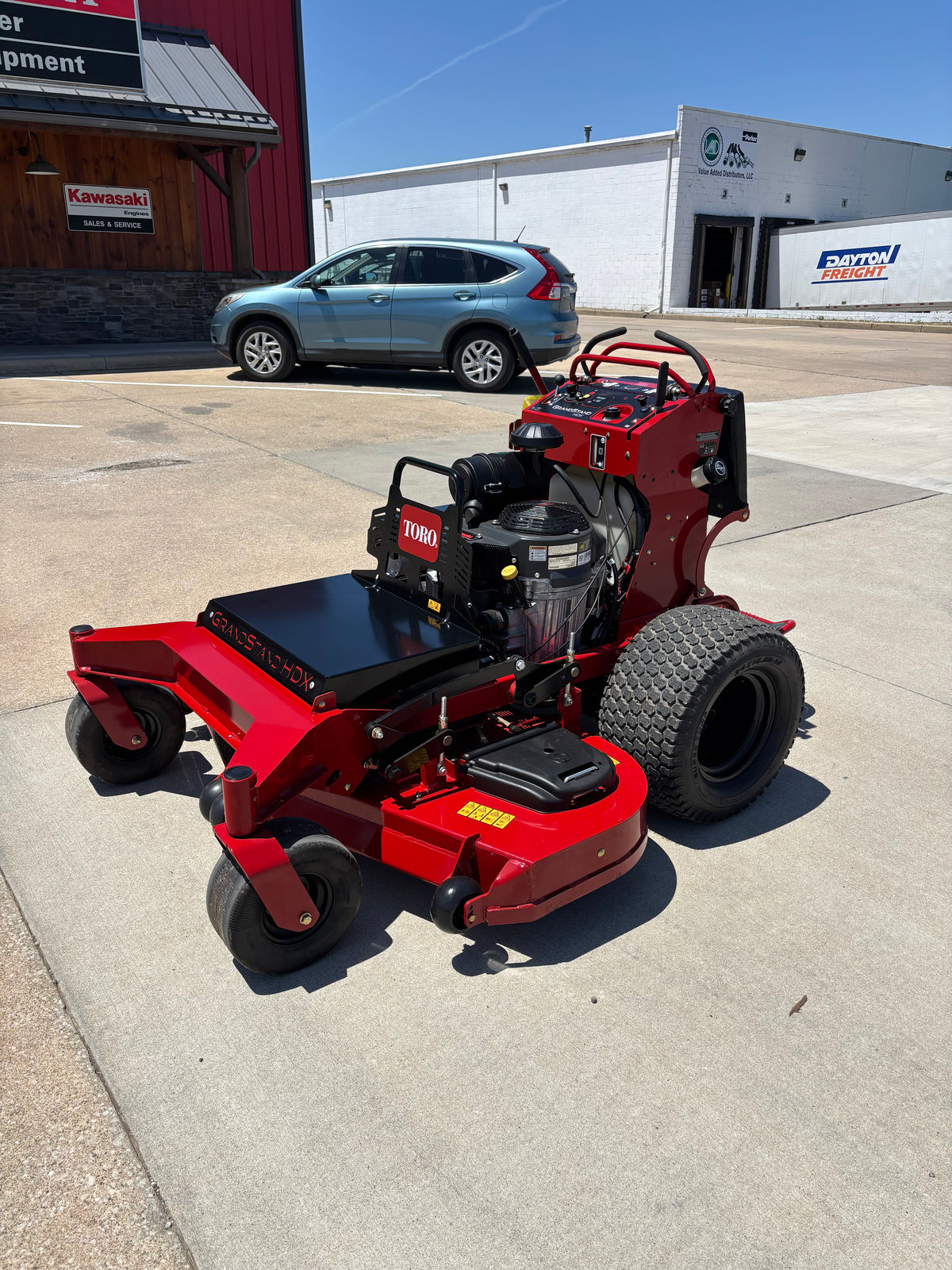 Toro Grandstand 60'' HDX Stand On Mower Kawasaki