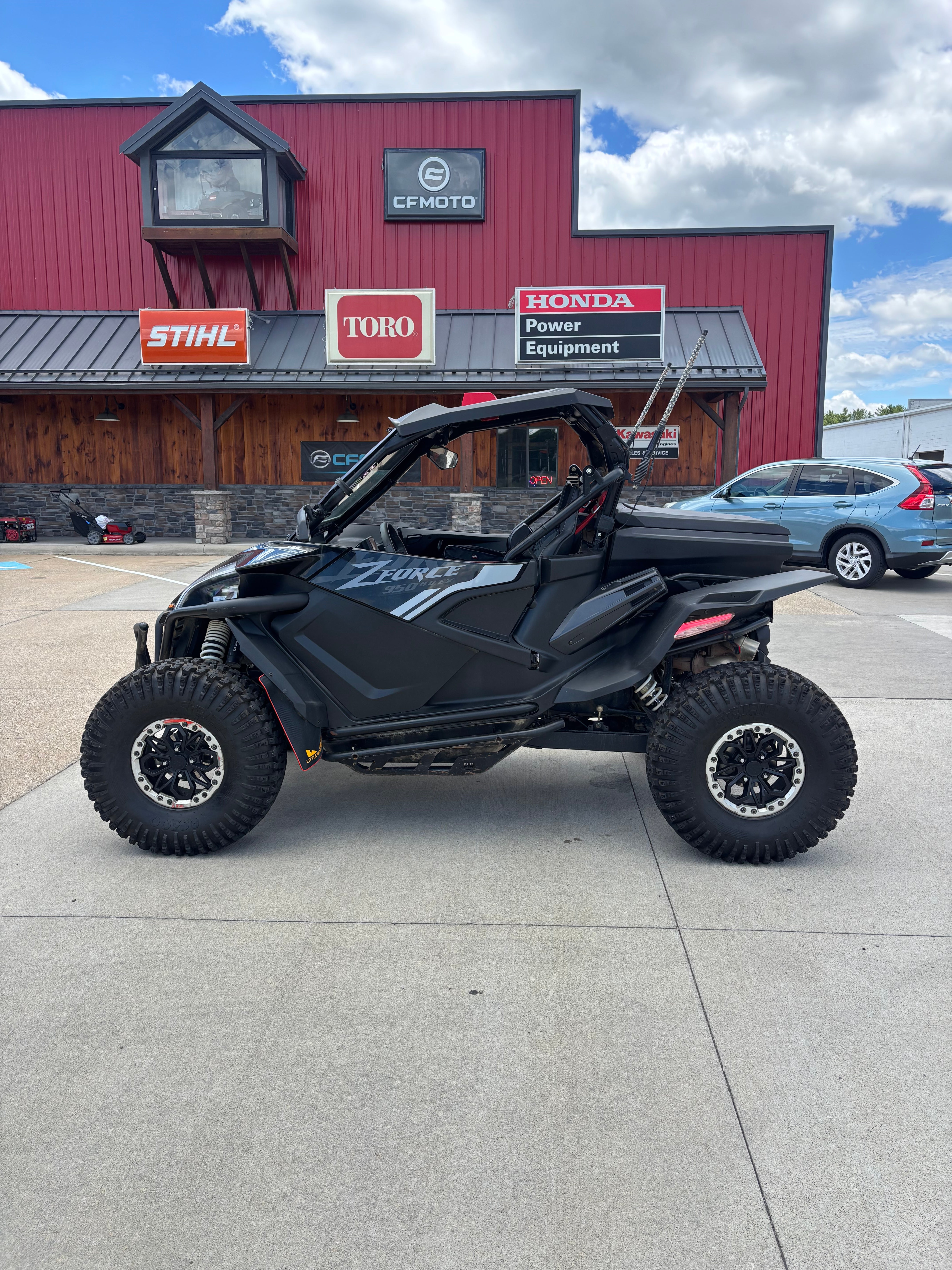 Used 2024 Cfmoto Zforce 950 HO EX Side BY Side