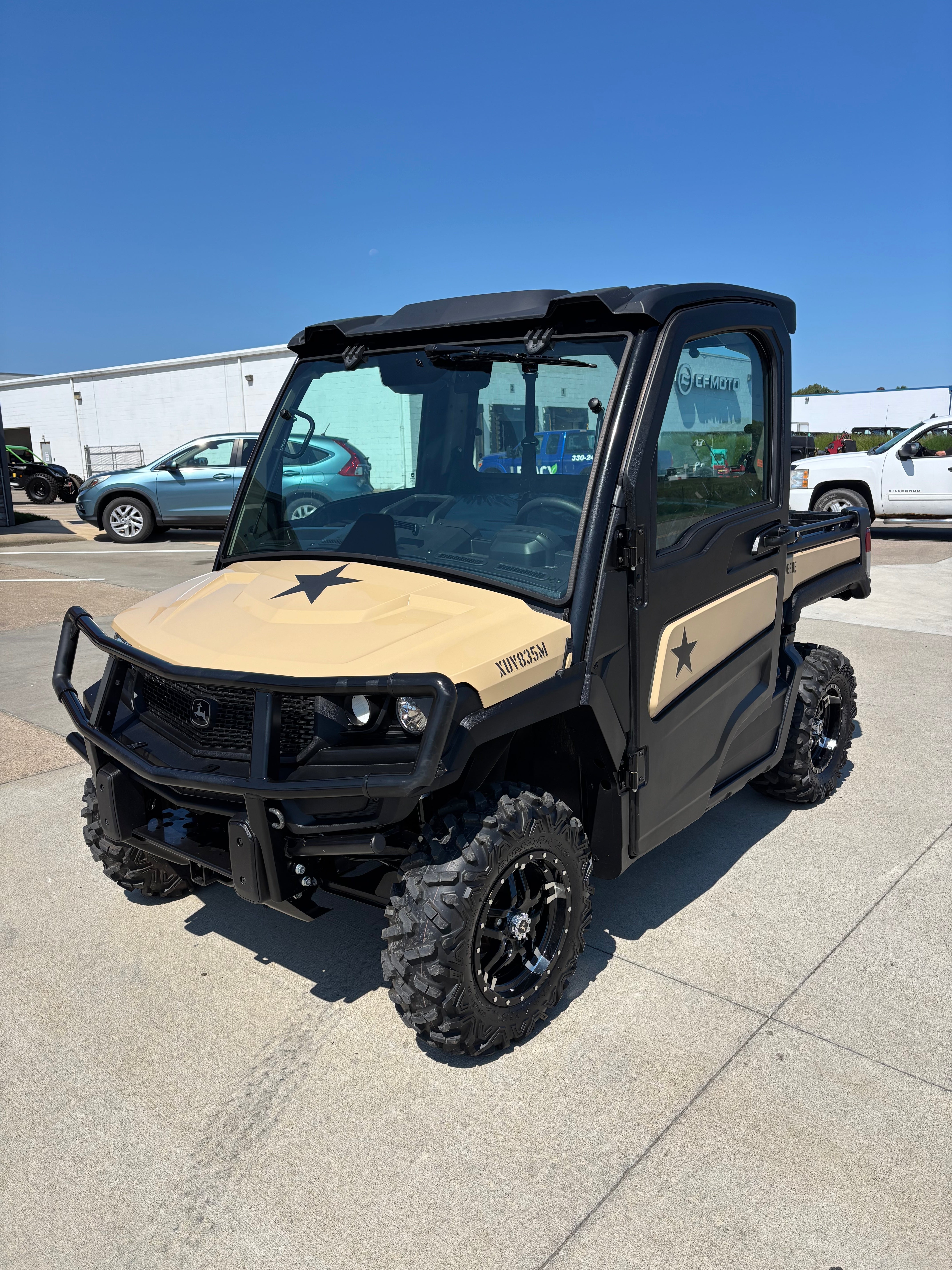 Used 2022 John Deere Gator XUV835M Side By Side