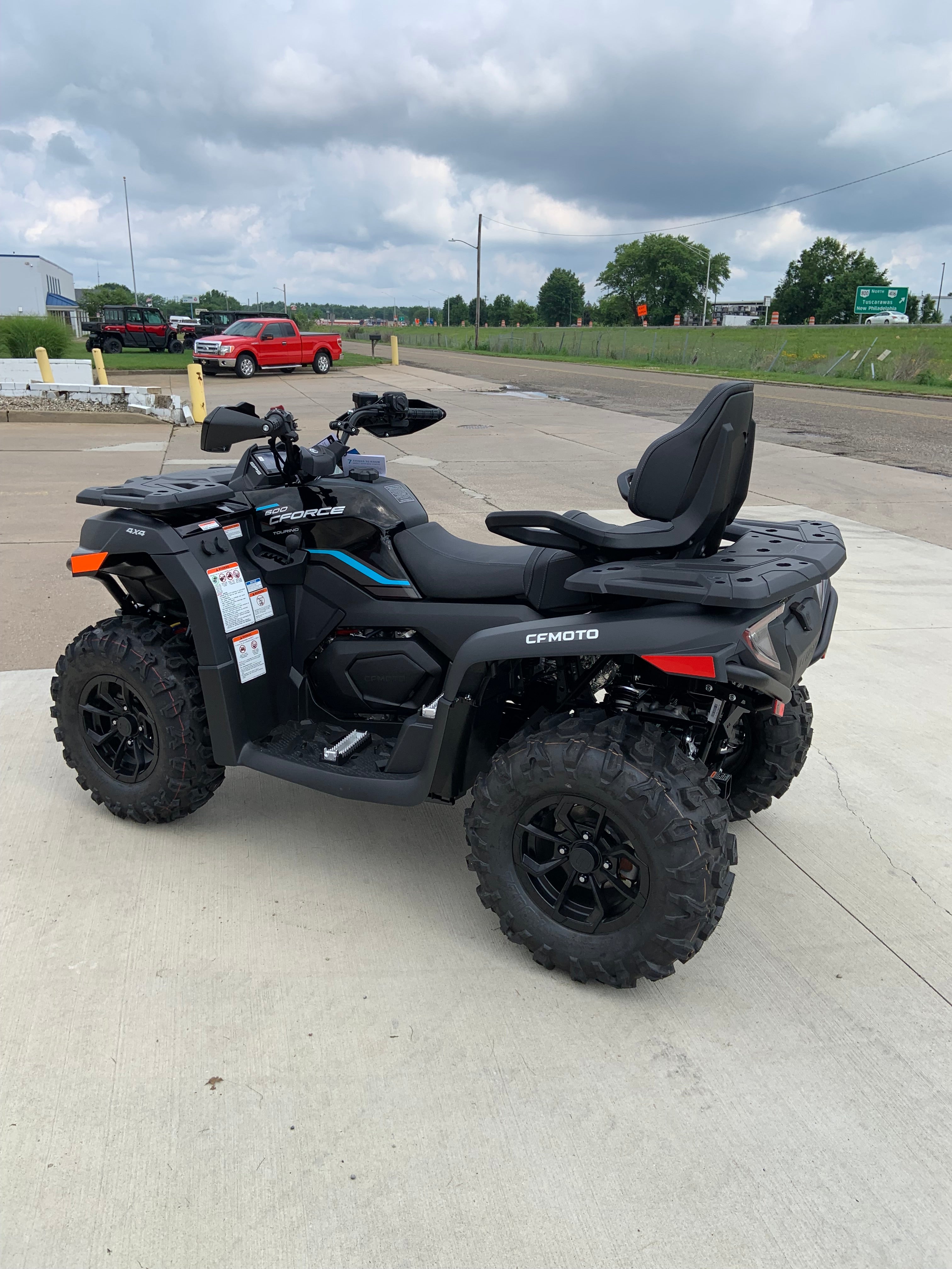 2026 Cfmoto Cforce 600 Touring Black