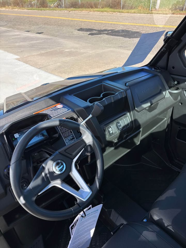 2025 Cfmoto Uforce 1000 With Cab