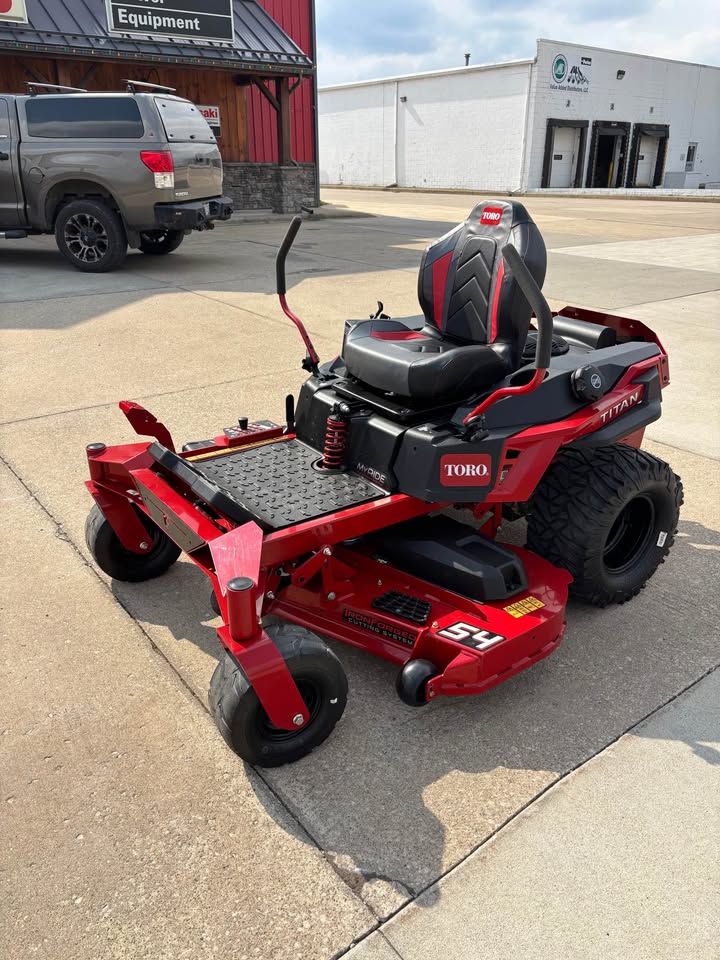 Toro Titan 54'' Zero Turn Mower With Myride Suspension