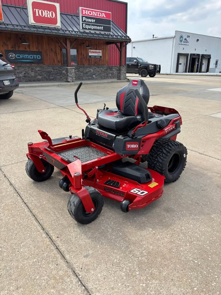 Toro Titan 60'' Zero Turn Mower Kawasaki