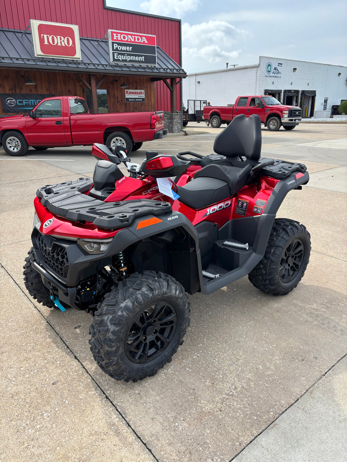 2027 CFMoto CFORCE 1000 Touring Bordeaux Red