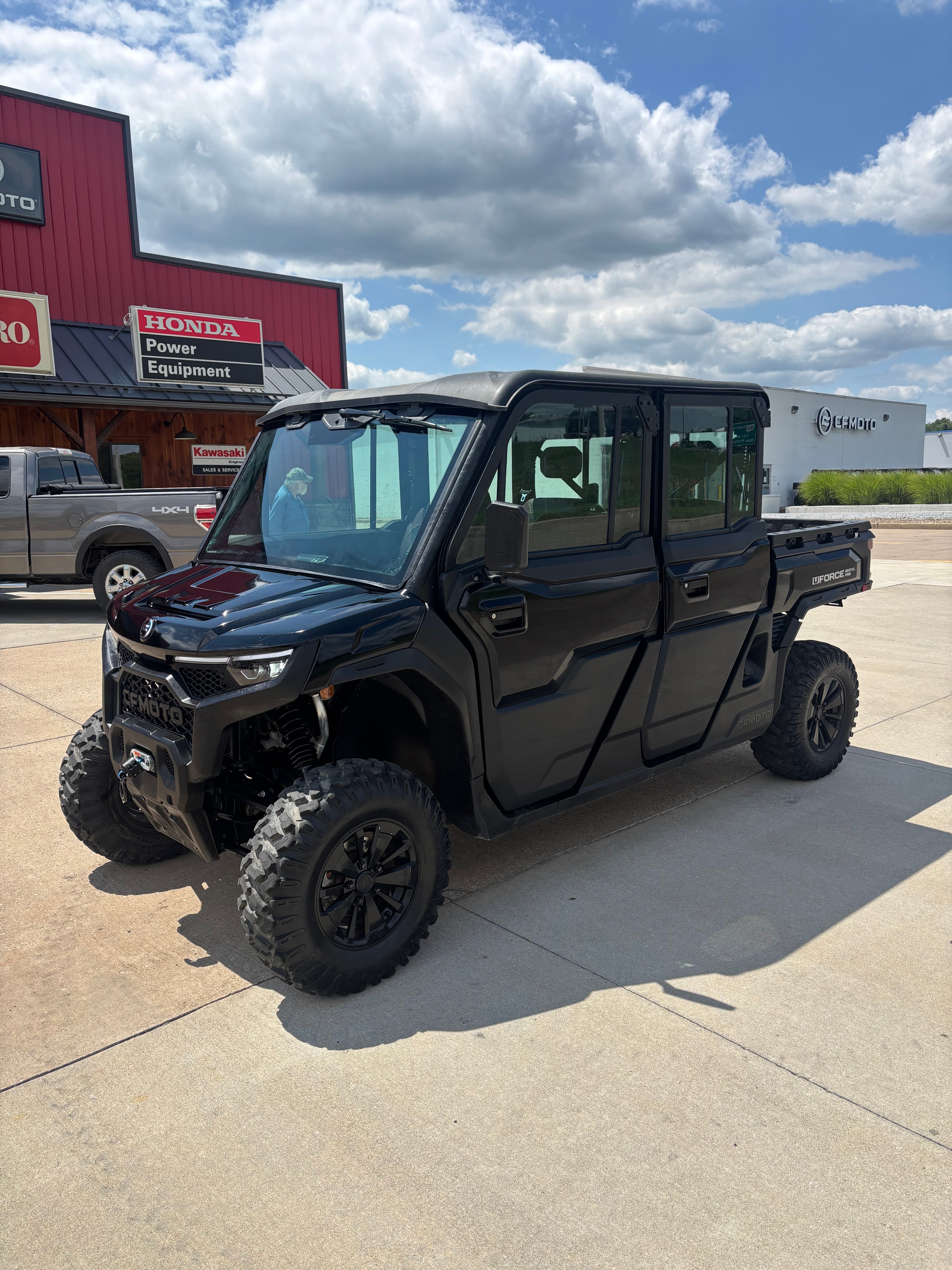Used 2025 Cfmoto U10 Pro Crew Cab Side By Side