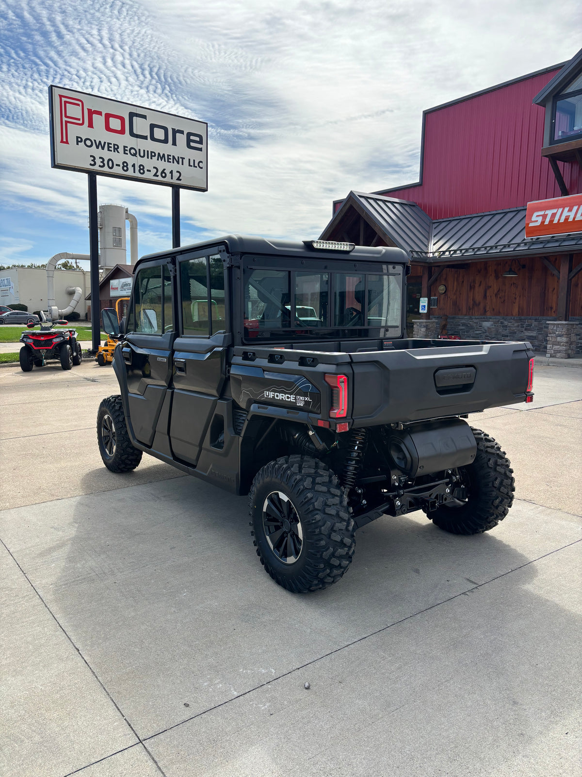 2027 CFMOTO UFORCE U10 XL Pro Highland Nebula Black - view 13