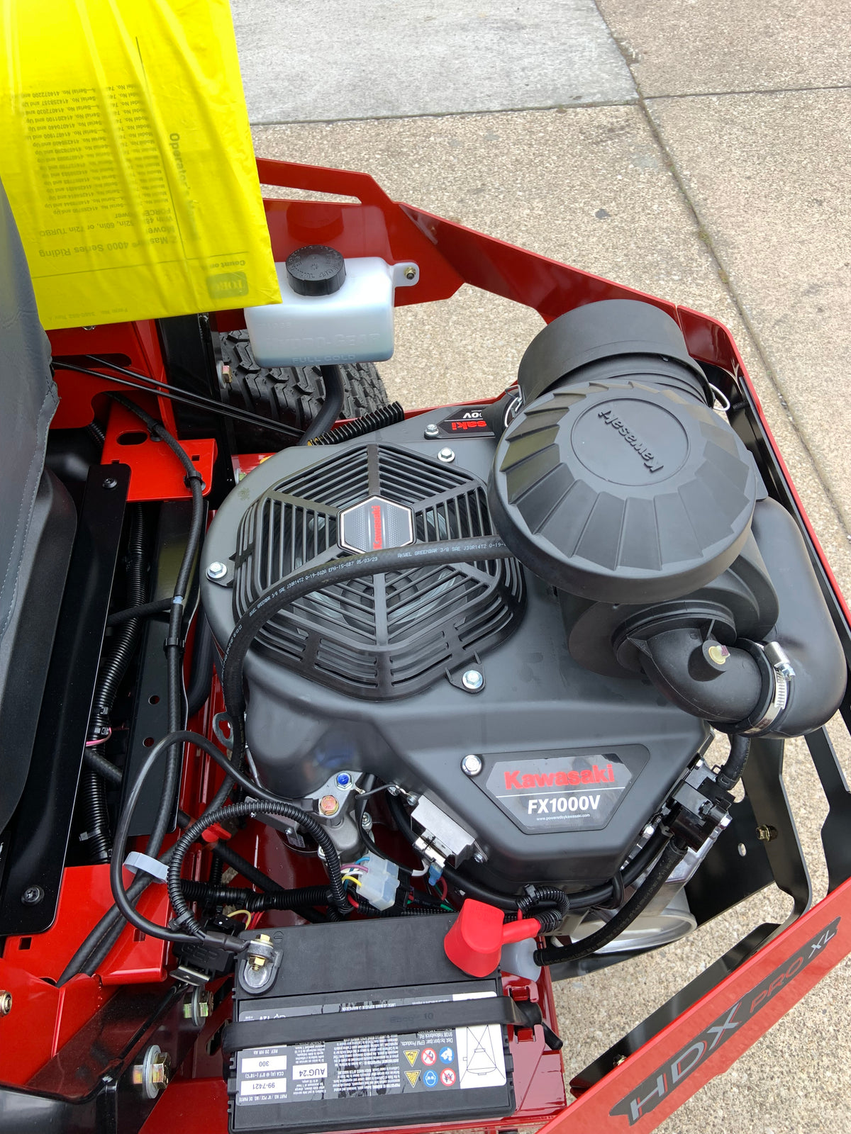 Toro Z Master 4000 HDX 72" Zero Turn Mower 35 HP Kawasaki 74022 - view 11