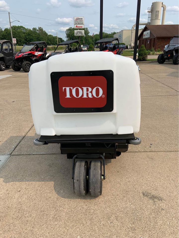 Toro 8000 Series Direct Collect Commercial Zero Turn