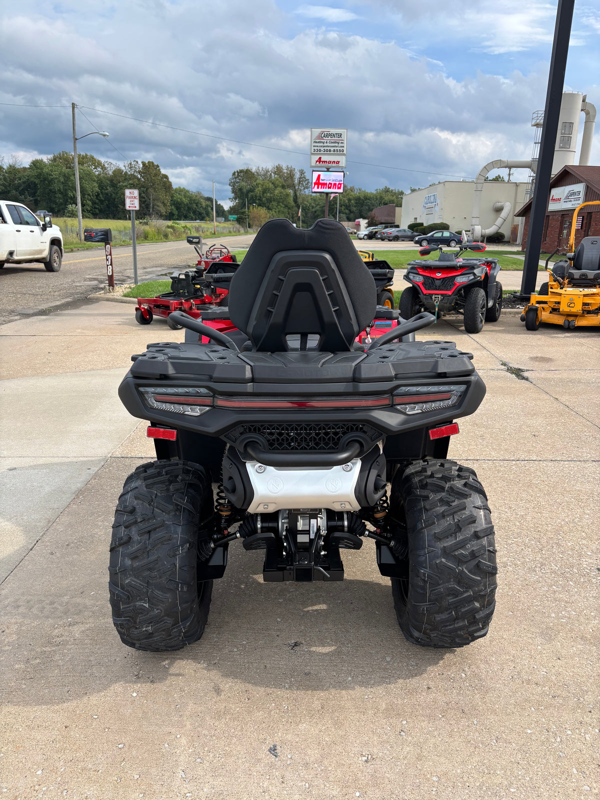2027 CFMoto CFORCE 1000 Touring Bordeaux Red