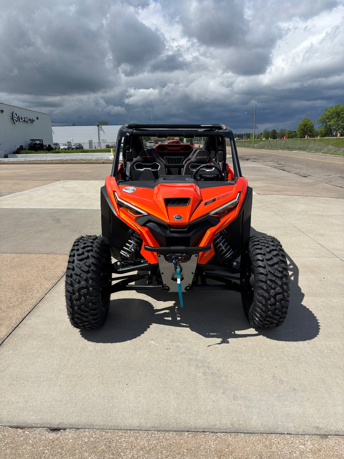 2026 CFMOTO ZFORCE Z10 4 Sport Side-by-Side Orange - view 4