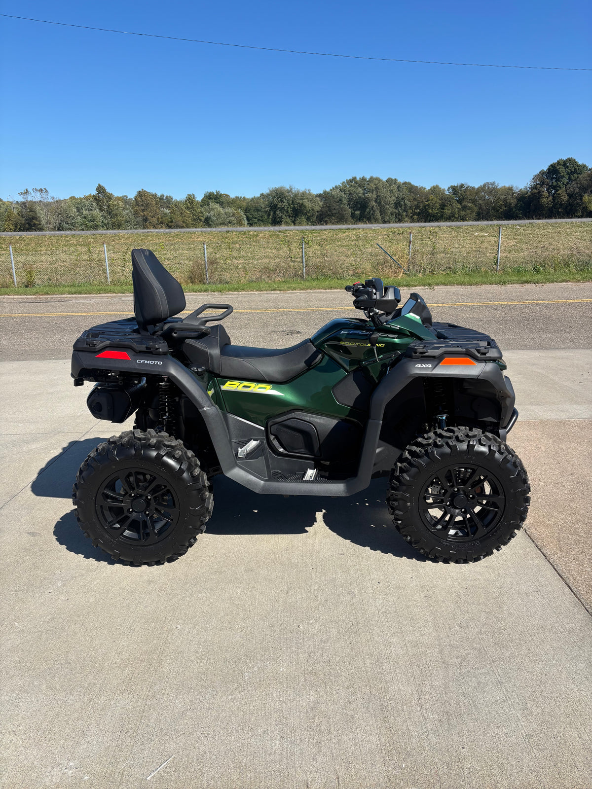 2027 CFMOTO CFORCE 800 Touring Forest Green