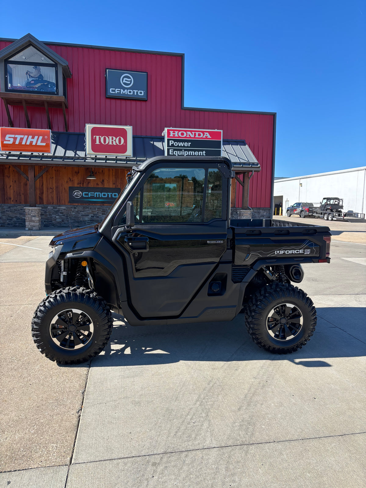 2027 CFMOTO UFORCE U10 Pro Highland Nebula Black
