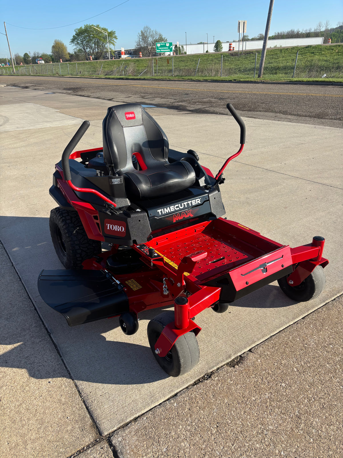 Toro Timecutter 50'' Zero Turn Mower