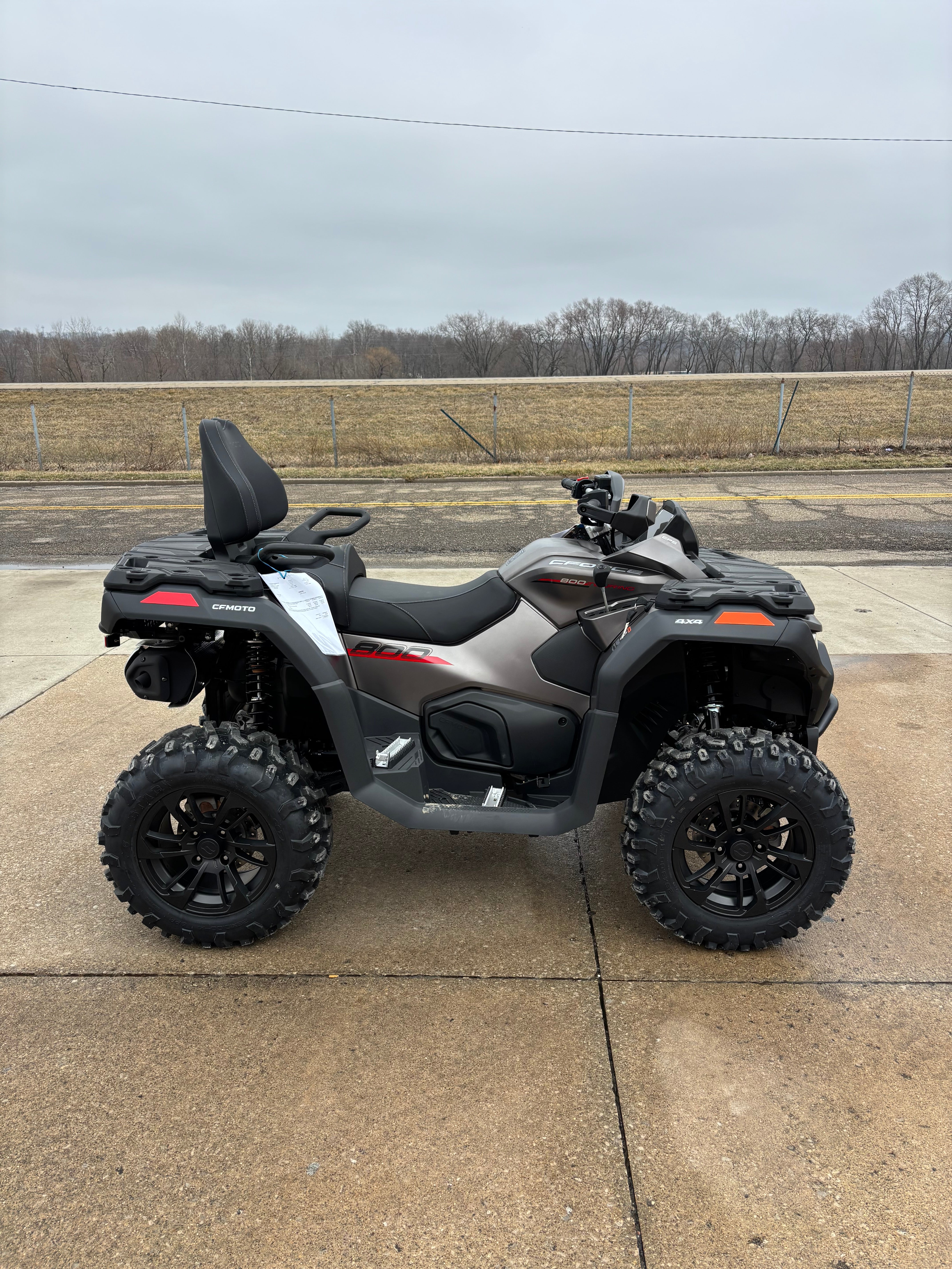 2026 Cfmoto Cforce 800 Touring Gray