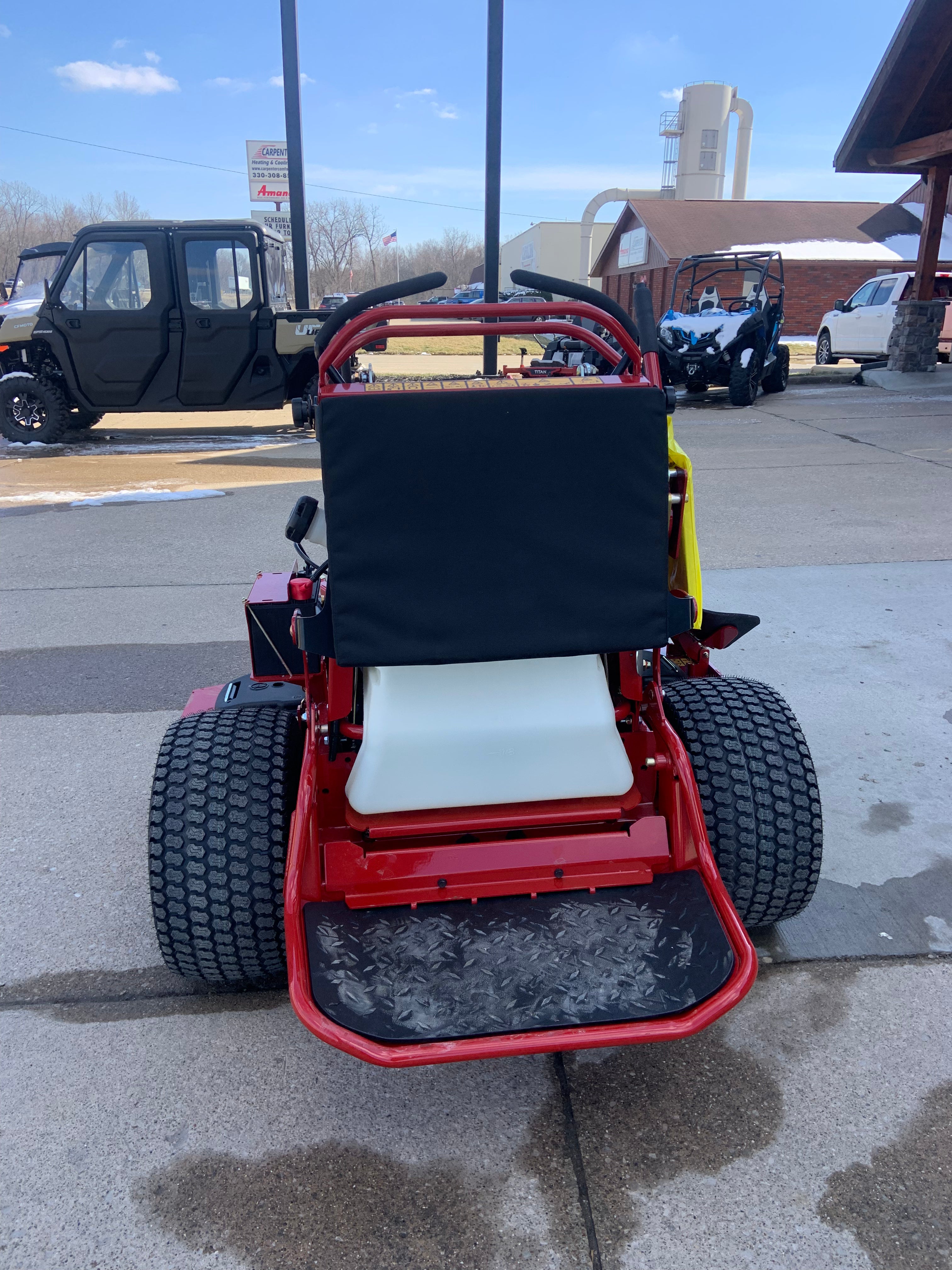 Toro Grandstand 52'' Stand On Mower 35HP Kawasaki