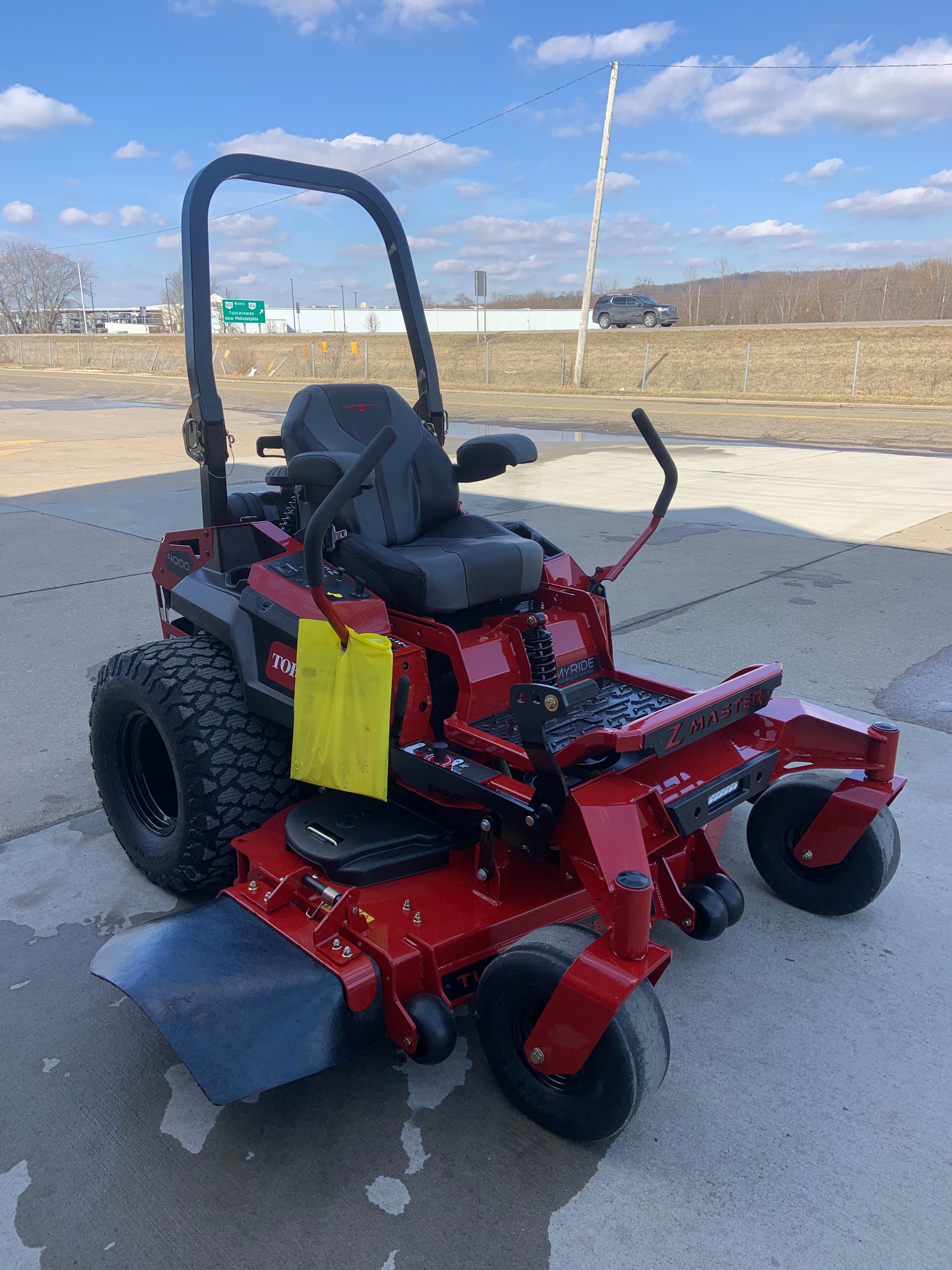 Toro Z Master 4000 Series Zero Turn Mower