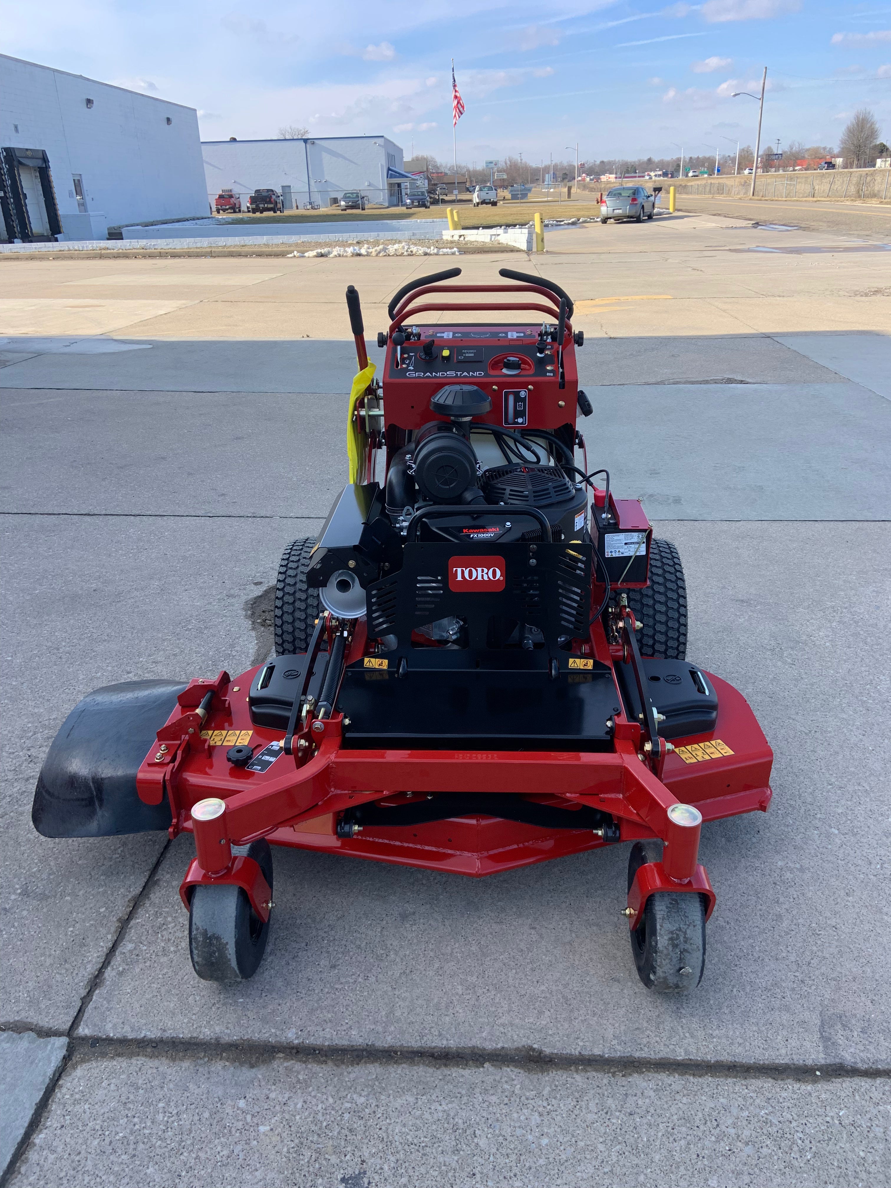 Toro Grandstand 52'' Stand On Mower 35HP Kawasaki