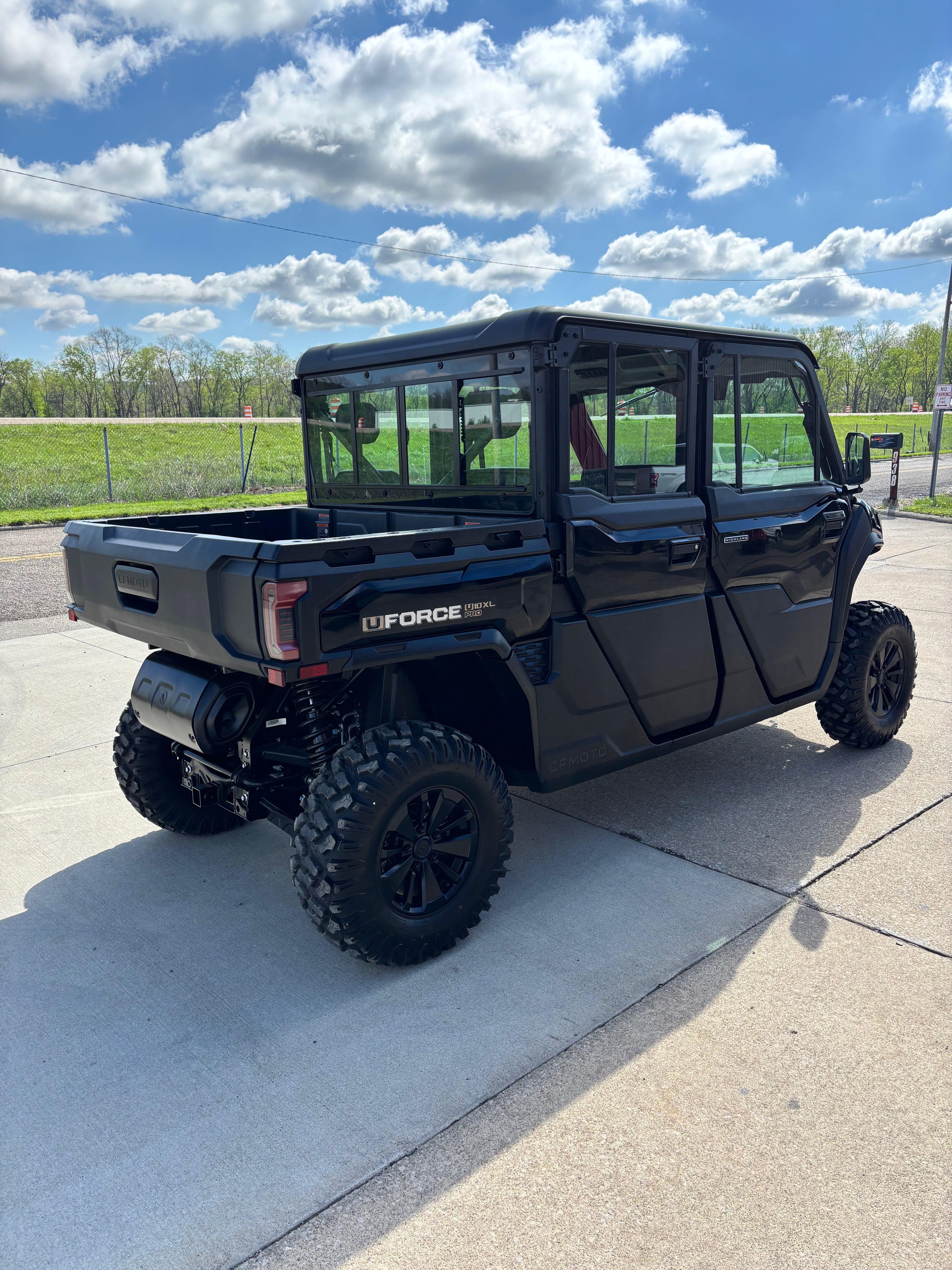 2026 Cfmoto U10 Pro Highland Side By Side Black