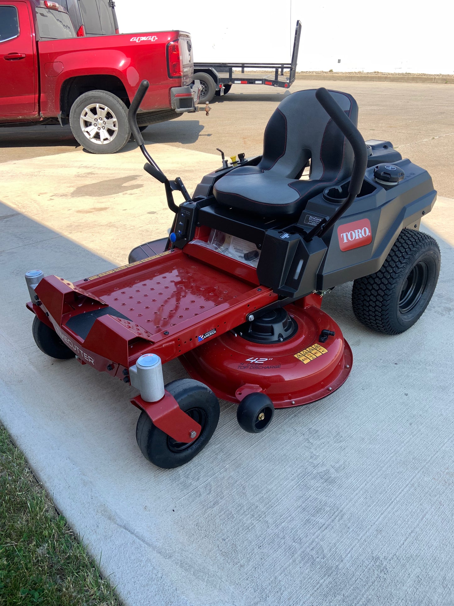 42 in. TimeCutter Zero Turn Mower