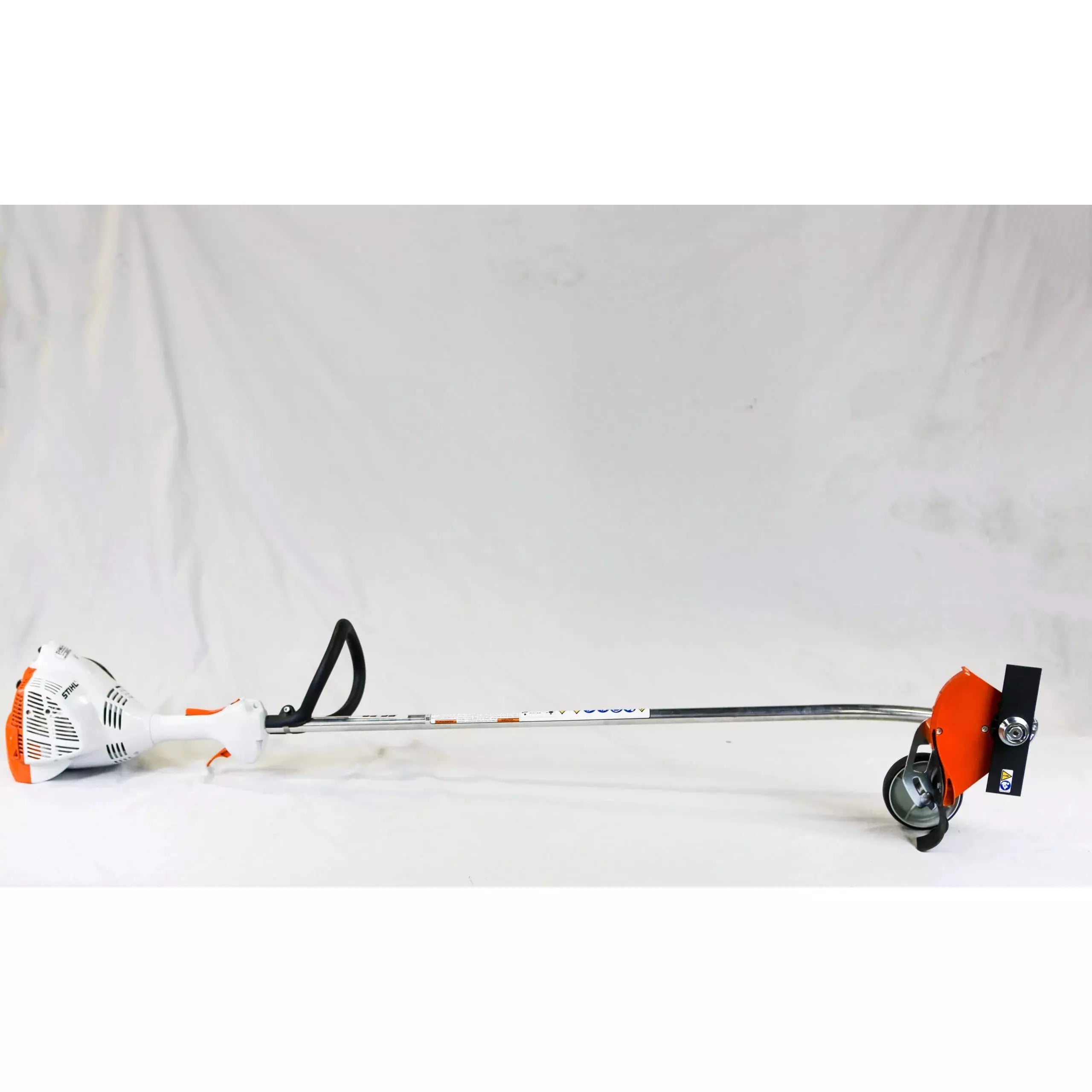 FC56C-E EDGER LIGHTWEIGHT EASY TO START