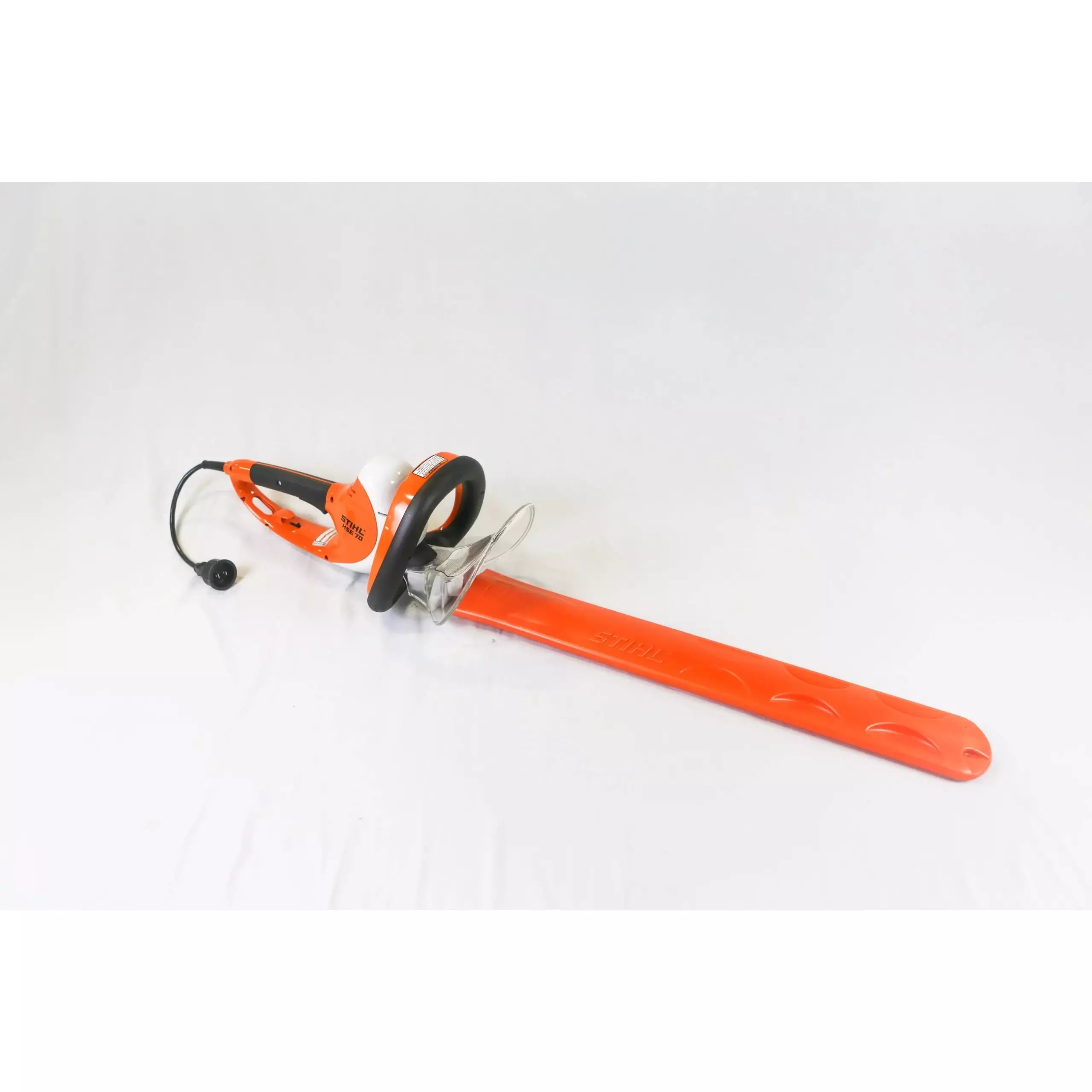 STIHL HSE 70 24 in. 120 V Electric Corded Plug In