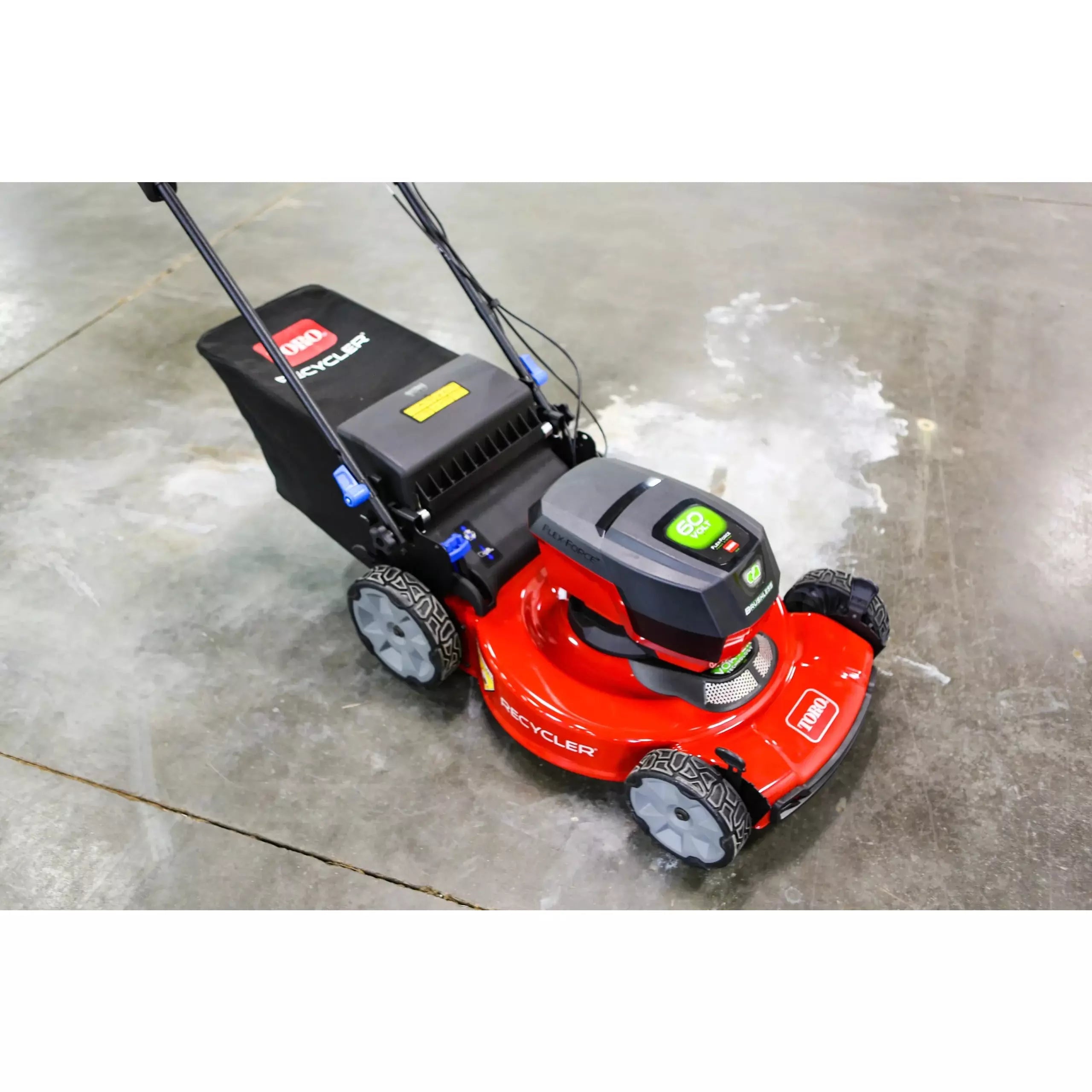 Toro 22" 60Volt Smart Stow Walk Mower