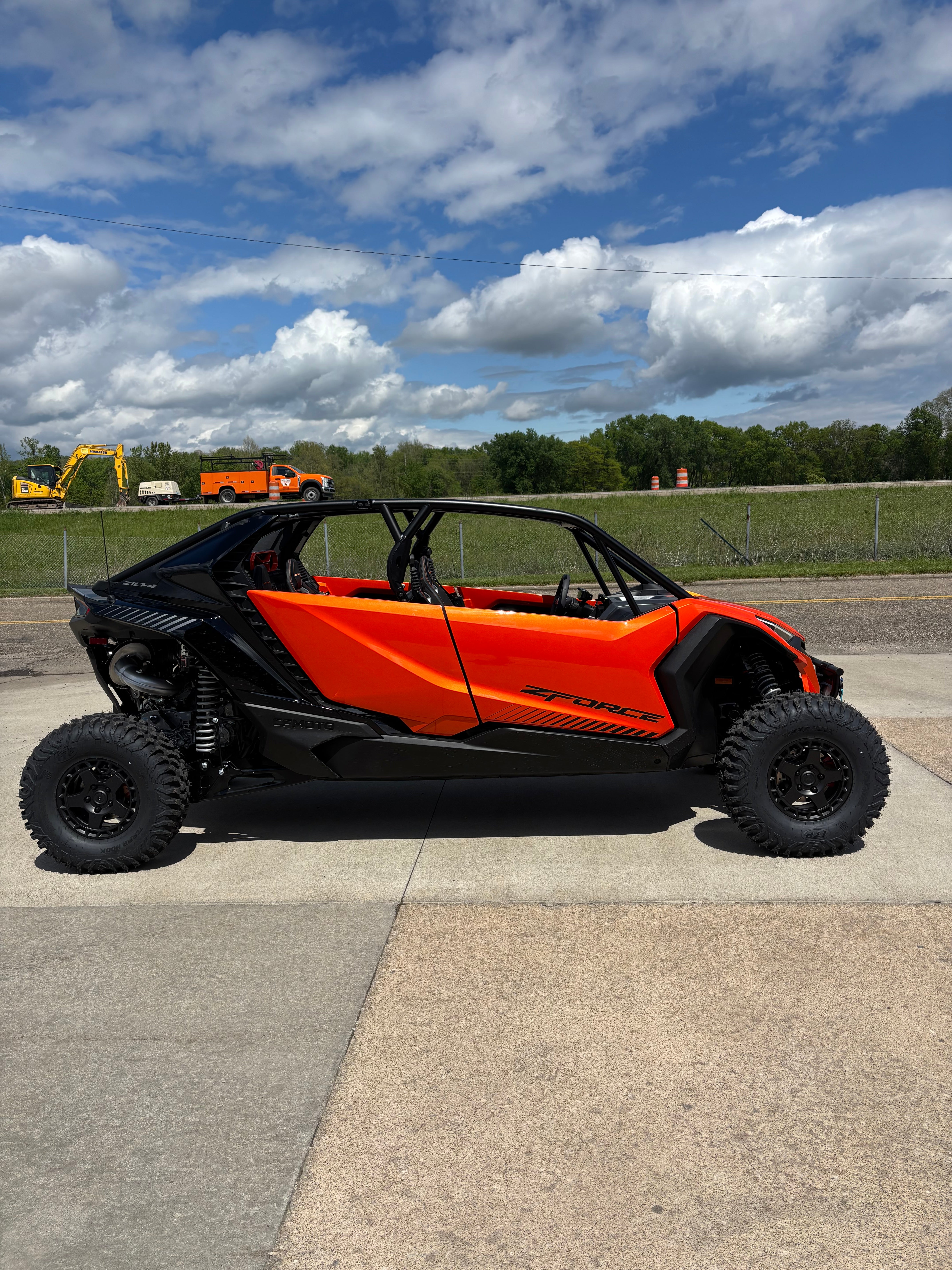 2026 Cfmoto Zforce Z10 4 Sport Side By Side Orange