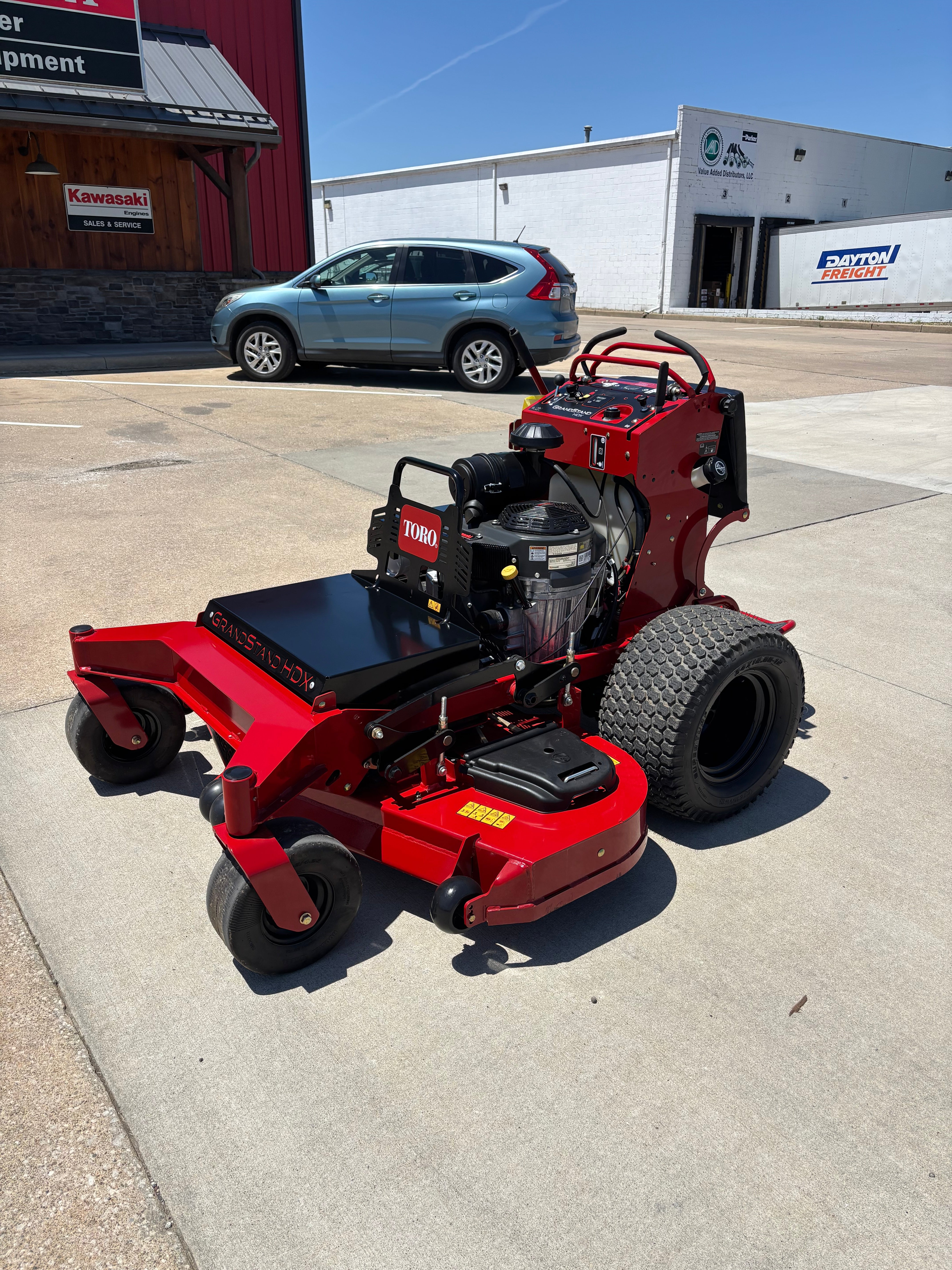 Toro Grandstand 60'' HDX Stand On Mower Kawasaki