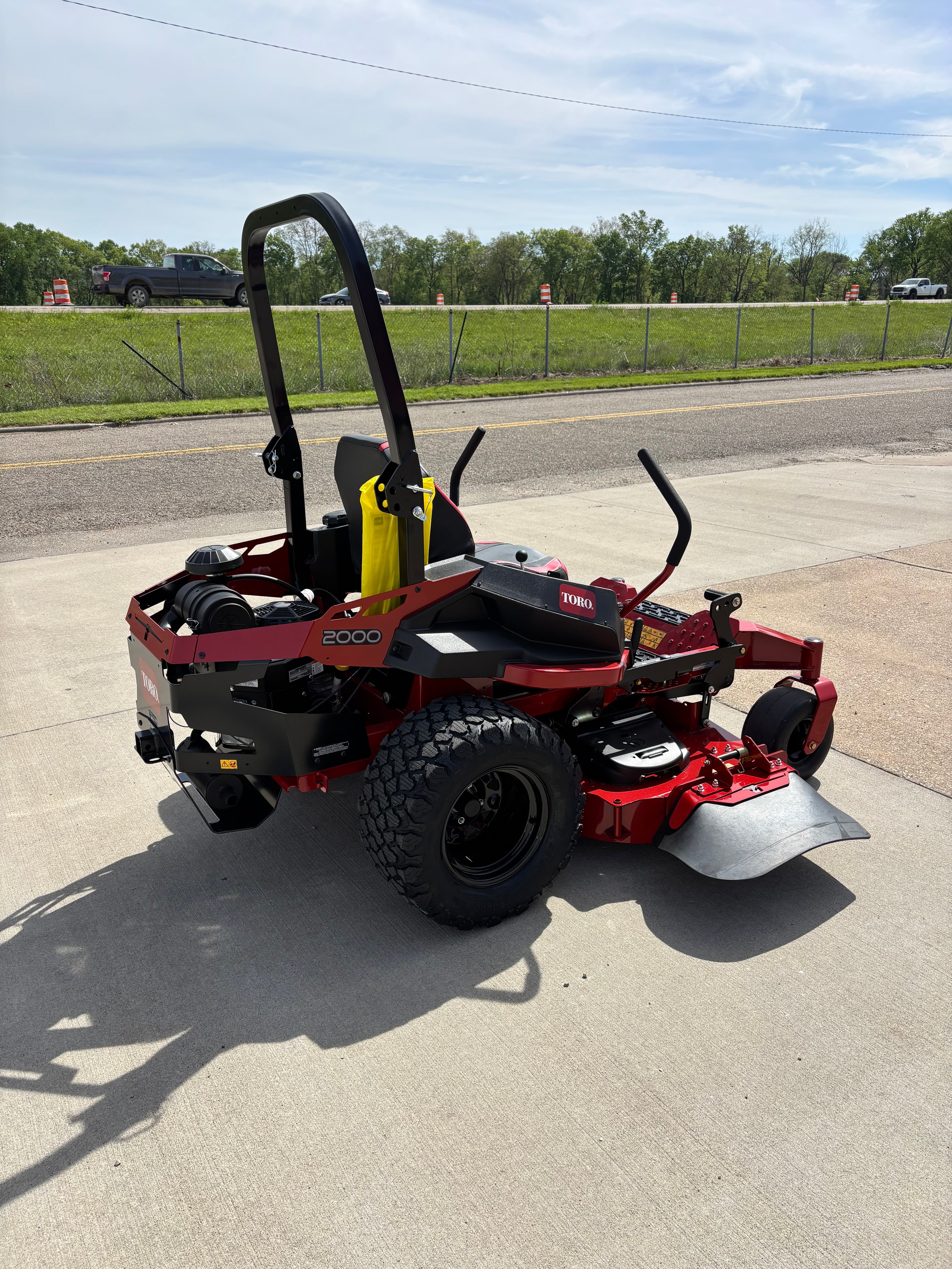 Toro Z Master 2000 Series 60'' Zero Turn Mower