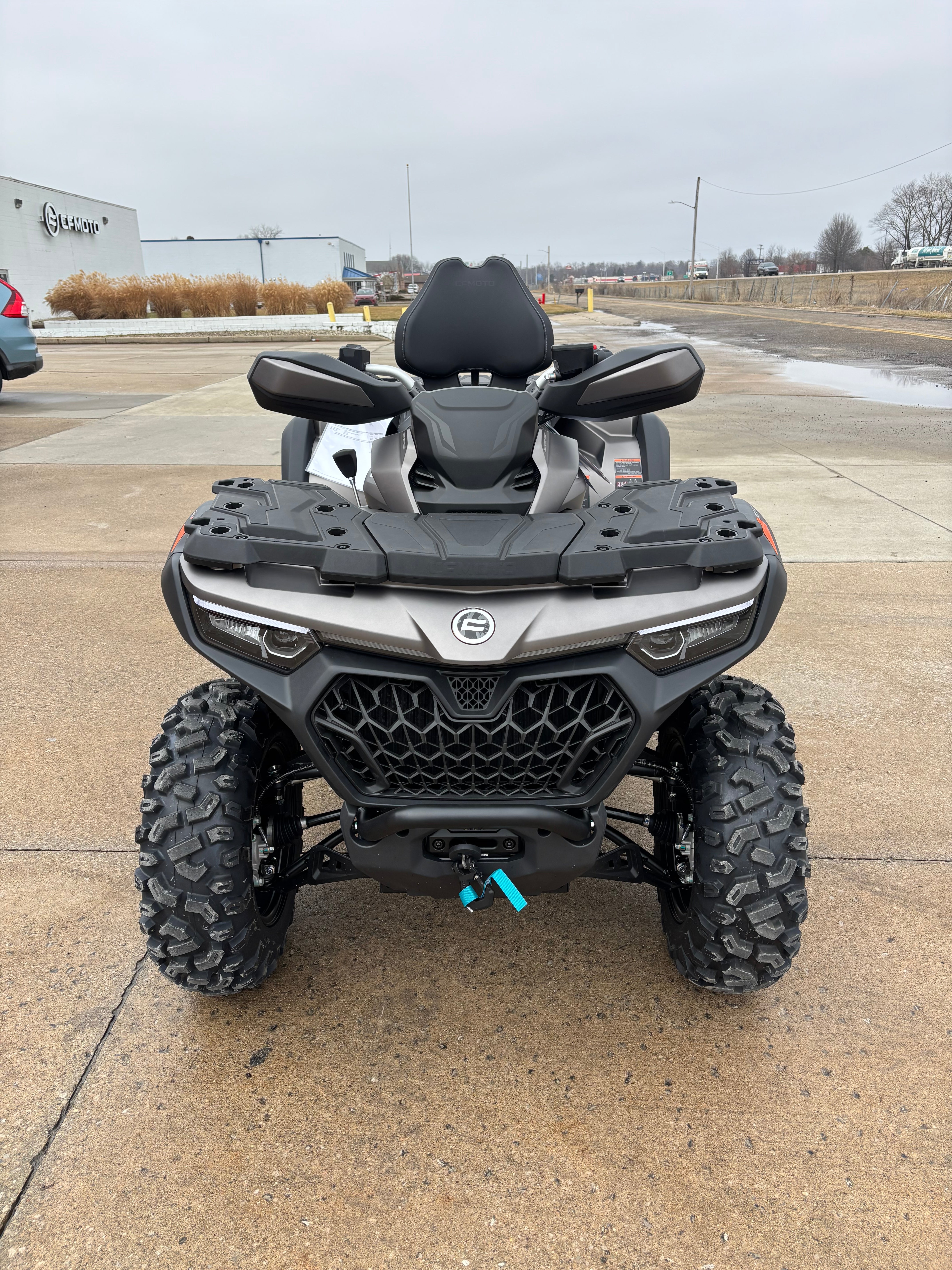 2026 Cfmoto Cforce 800 Touring Gray