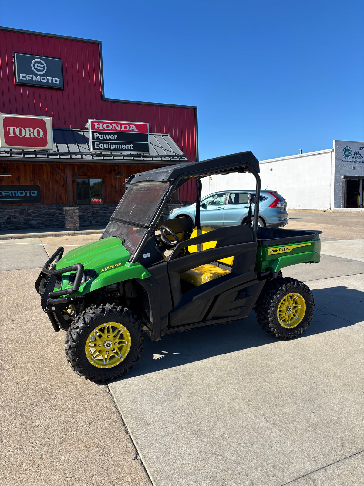 Used 2021 John Deere Gator XUV590M Side by Side
