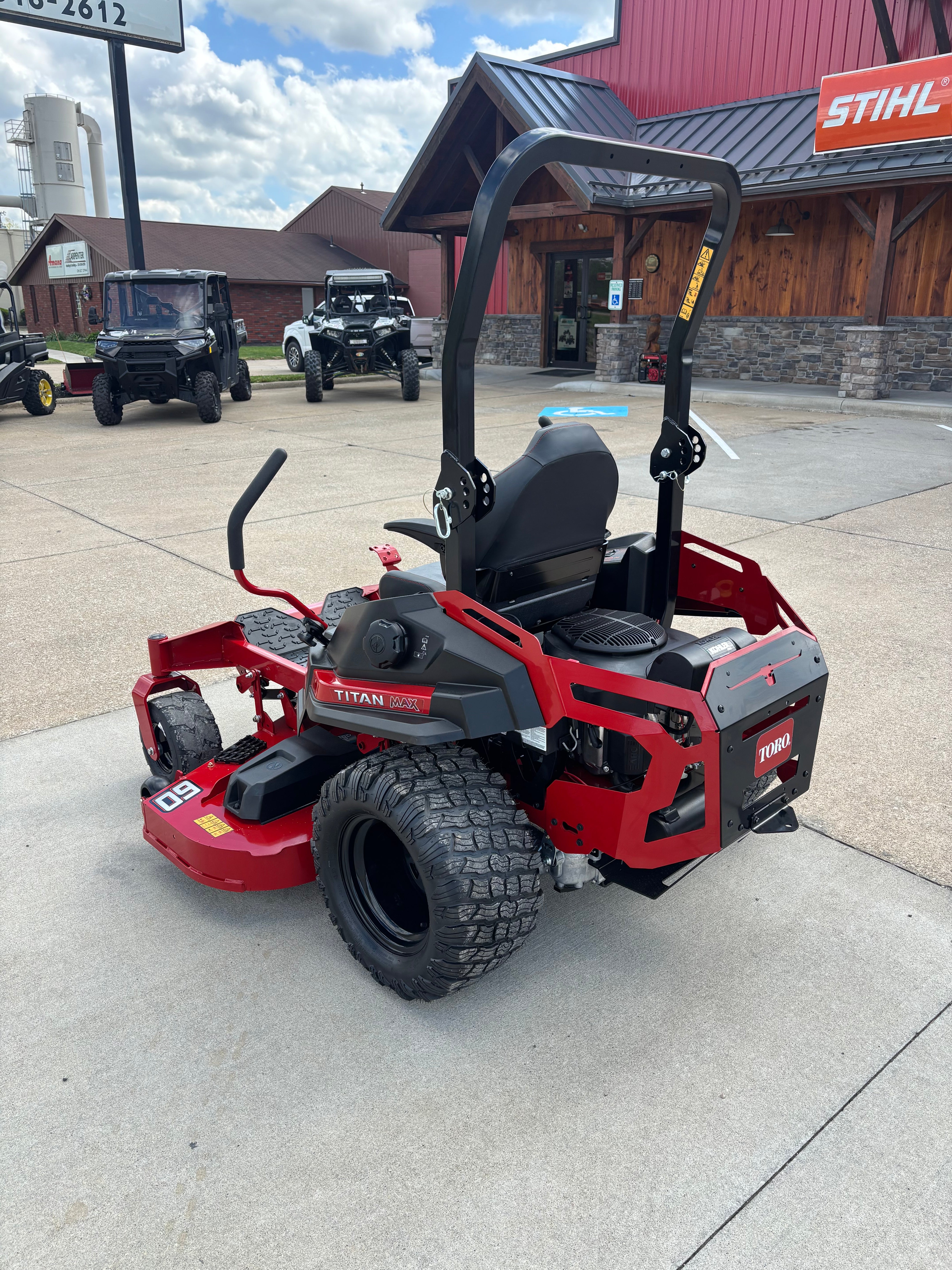 Toro Titan Max 60'' Zero Turn Mower