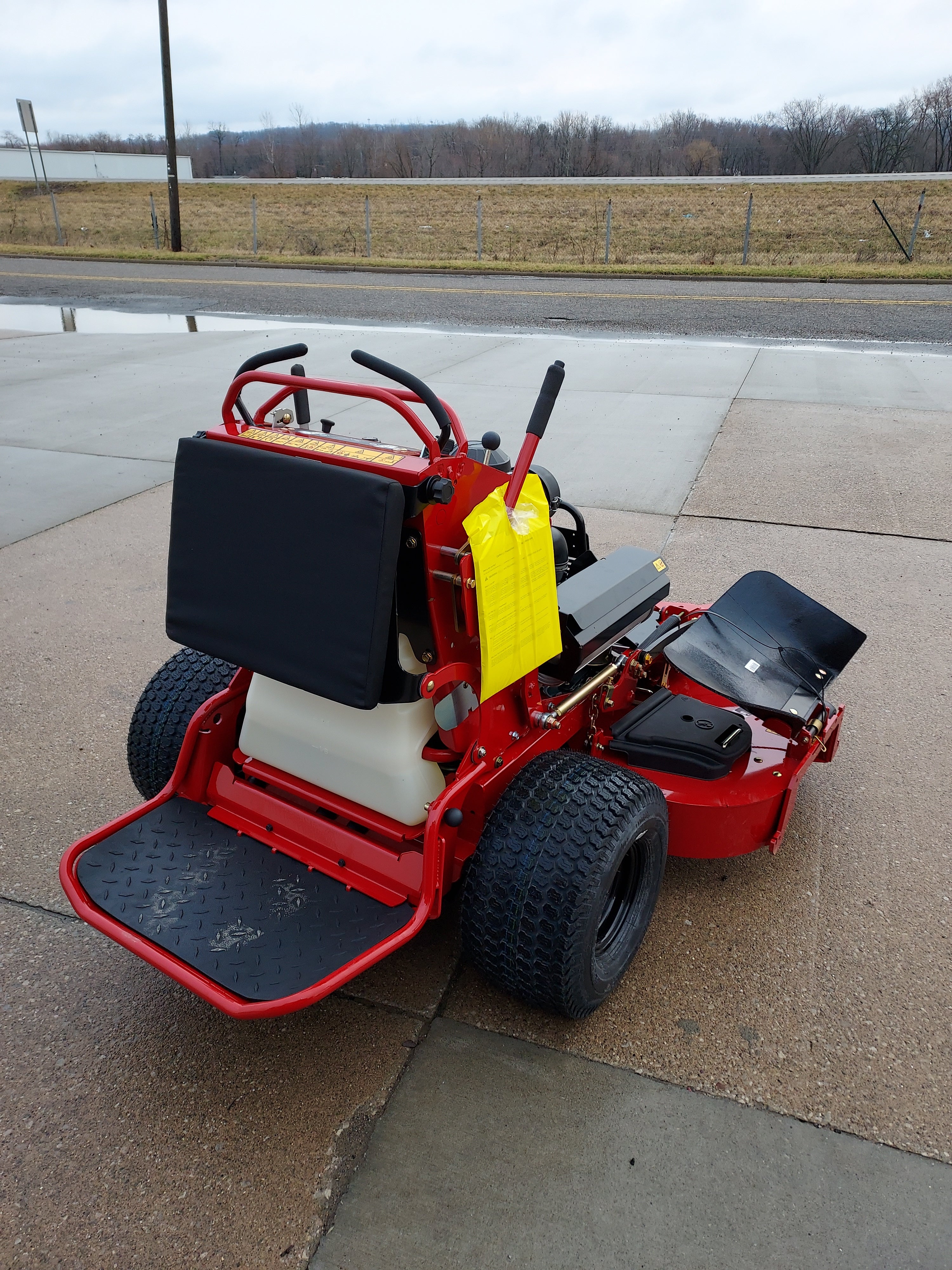 Toro Grandstand HD+ Stand On Commercial Lawn Mower Toro Grandstand HD+ Stand On Commercial Lawn Mower