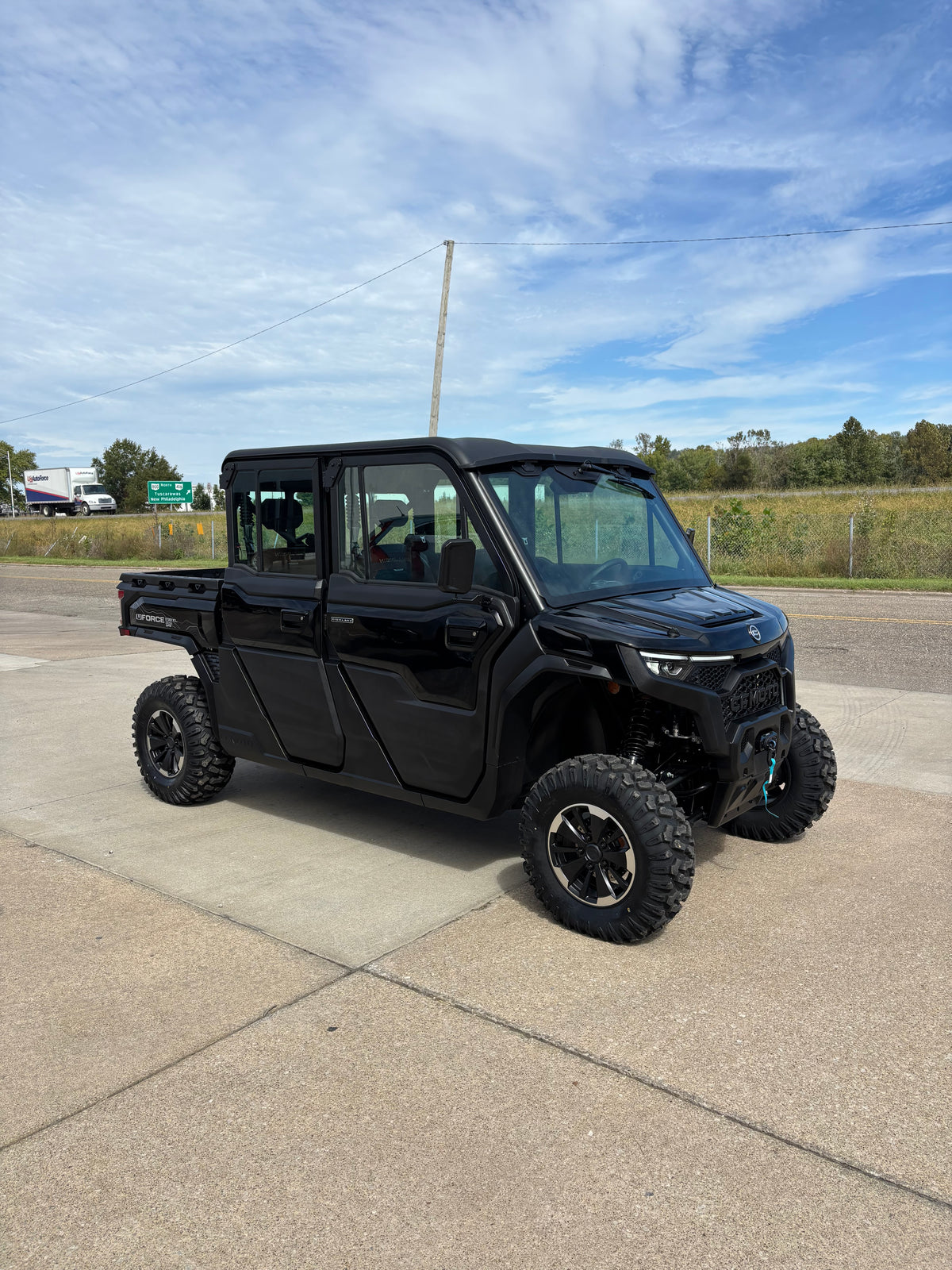 2027 CFMOTO UFORCE U10 XL Pro Highland Nebula Black - view 8
