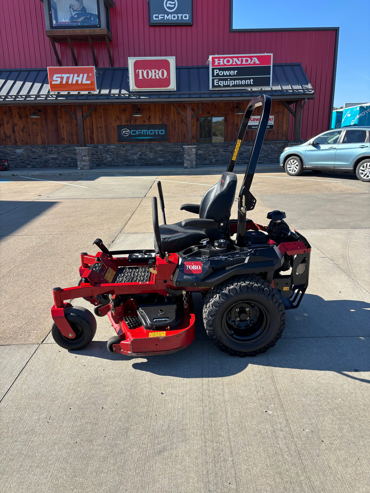 Used Toro Z Master 2000 Series Zero Turn Mower