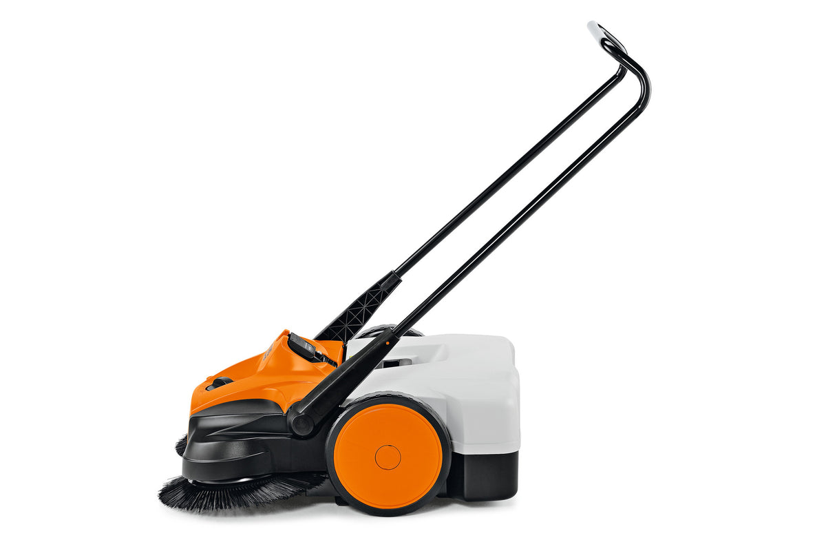 STIHL KGA 770 sweeper detail