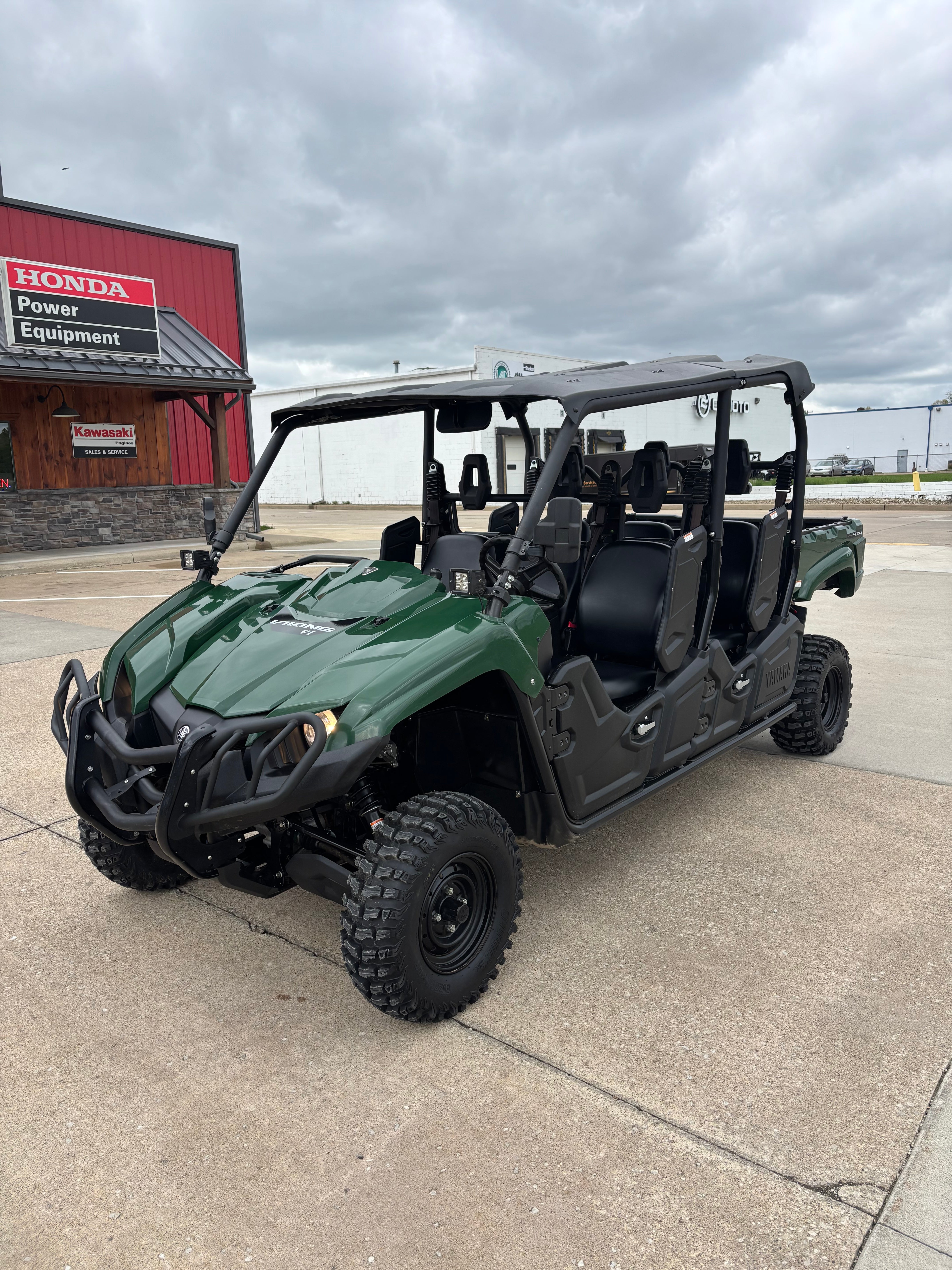 Used 2019 Yamaha Viking VI Utility Side BY Side Crew Cab