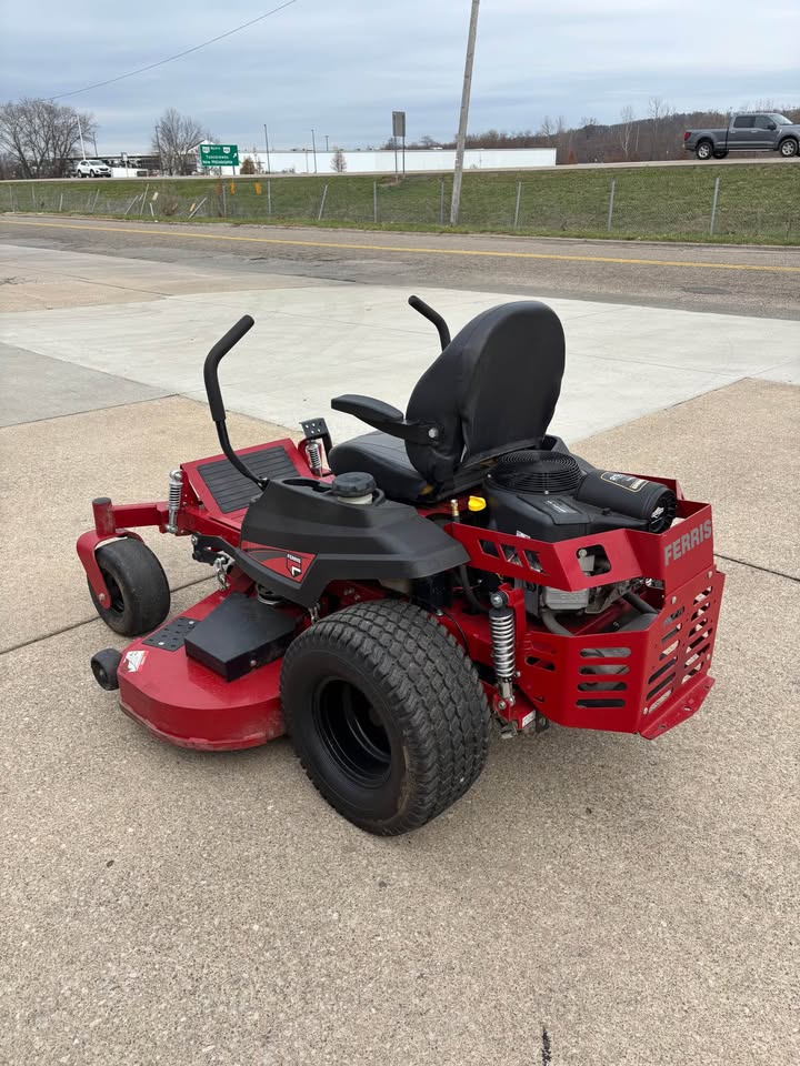 Used Ferris Zero Turn  Mower