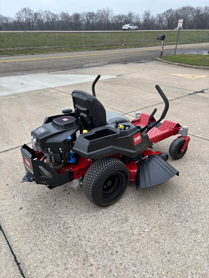 Used Toro Timecutter 42'' Zero Turn Mower