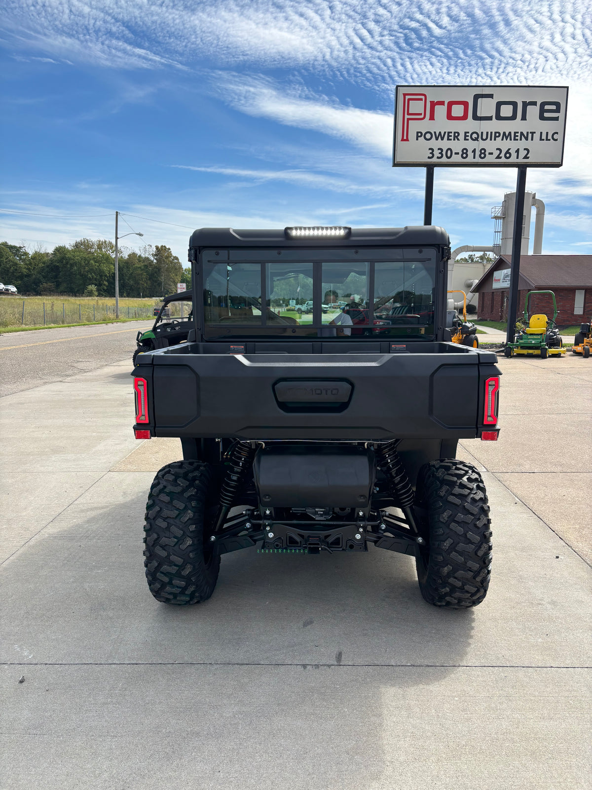 2027 CFMOTO UFORCE U10 XL Pro Highland Nebula Black - view 10
