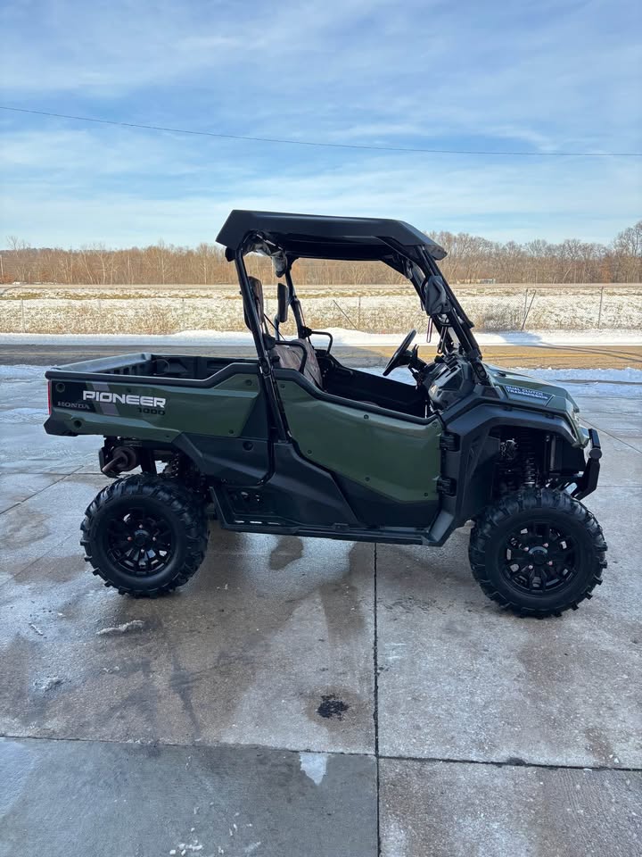 Used Honda Pioneer 1000-3 Side BY Side