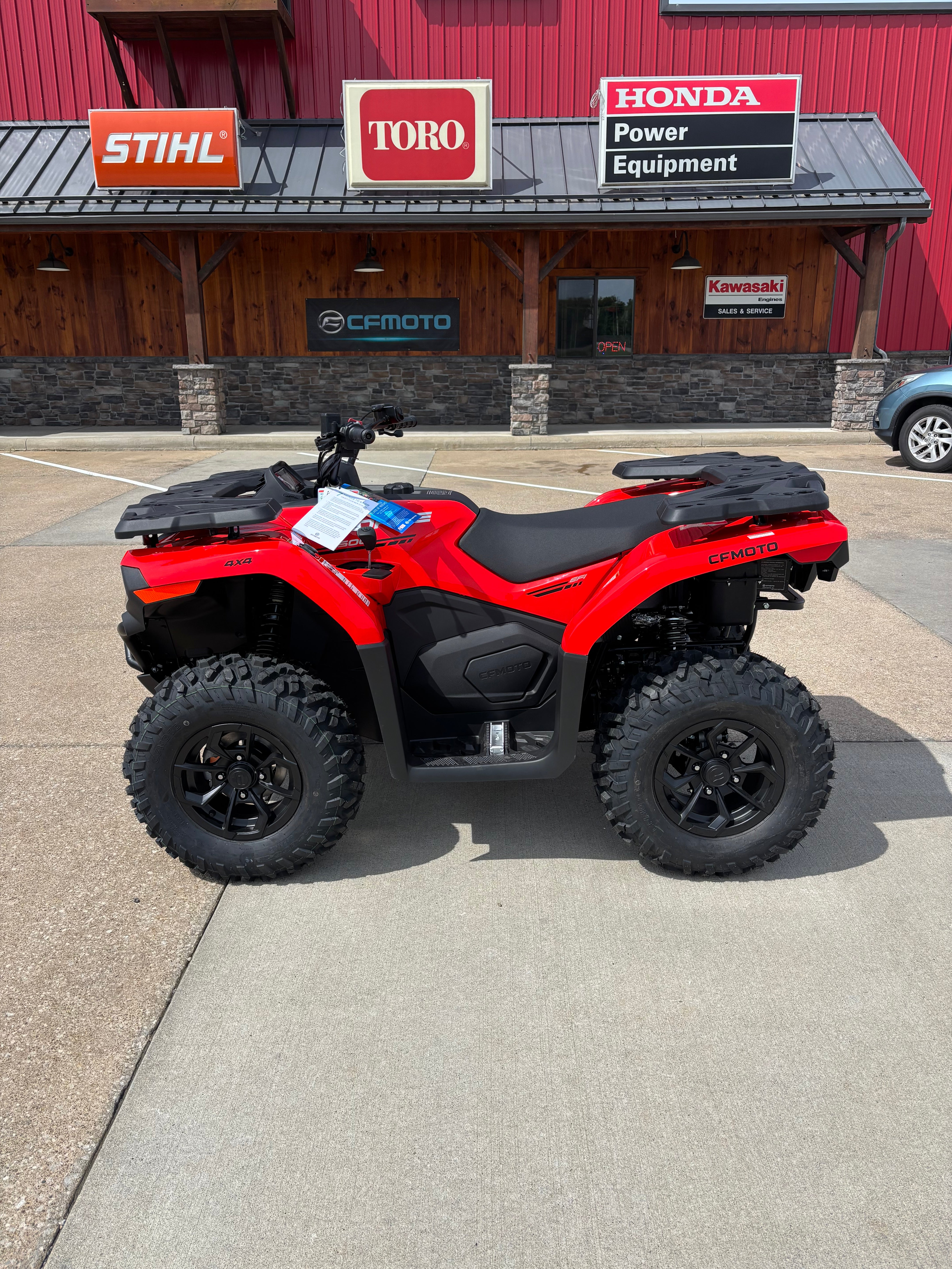2026 Cfmoto Cforce 500 Red