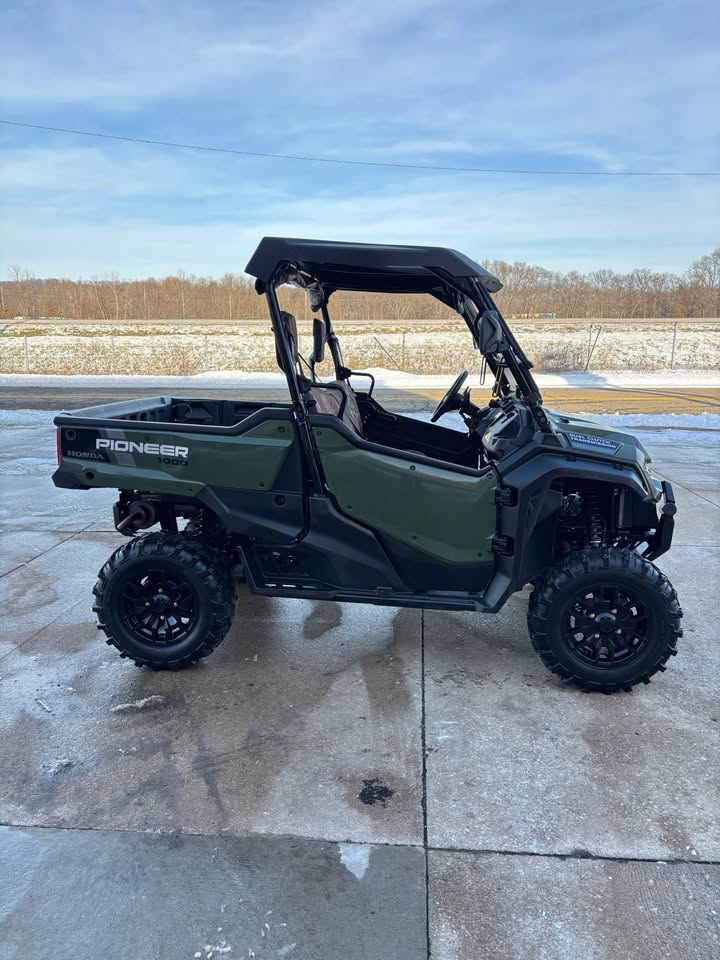 Used Honda Pioneer 1000-3 Side BY Side