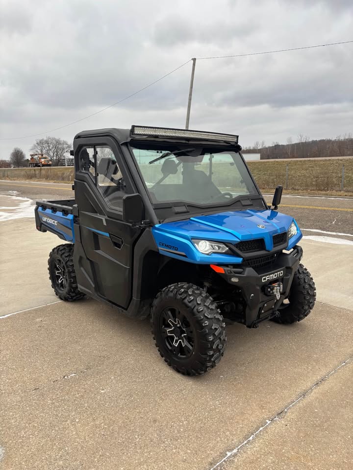 Used 2021 Cfmoto Uforce 1000 Side by Side With Cab And Heater
