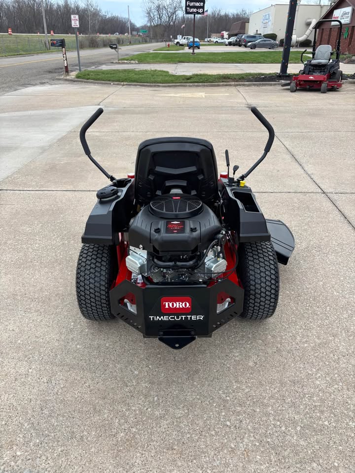 Toro Timecutter 42'' Fabricated Deck Zero Turn Mower