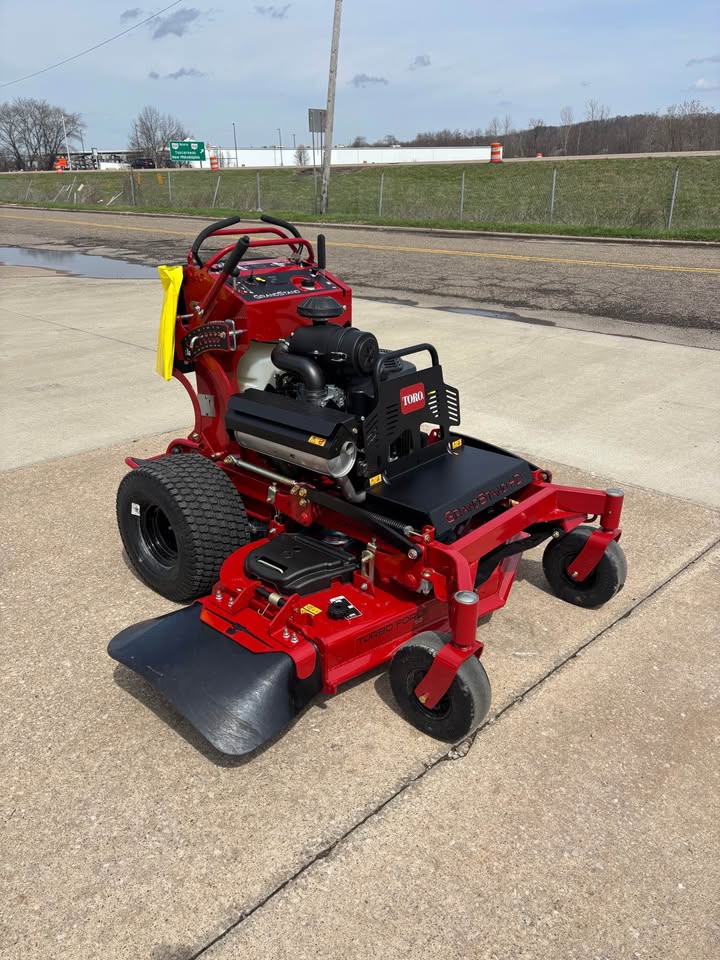 Toro Grandstand 52'' Stand On Mower 35HP Kawasaki