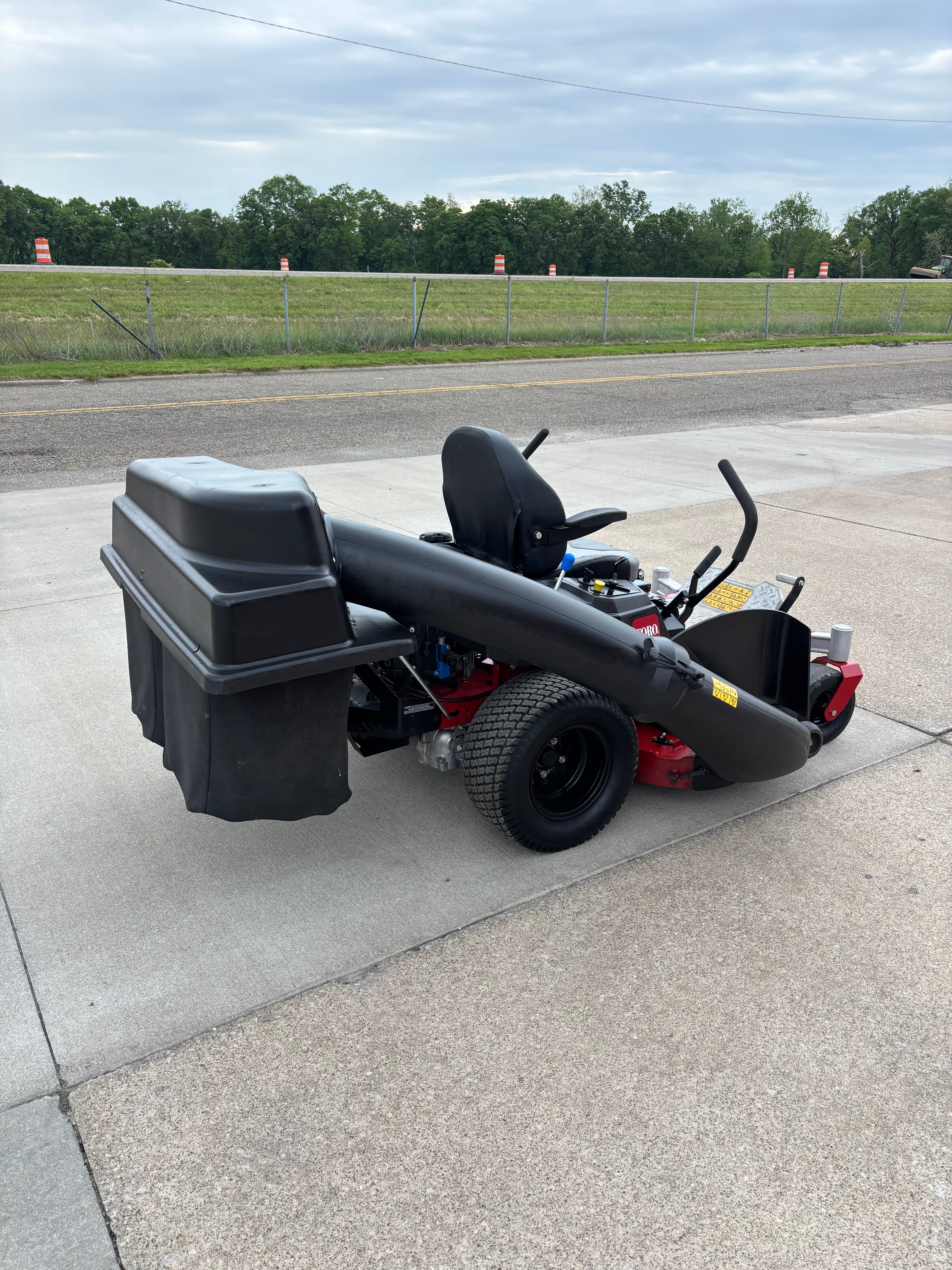 Used Toro Timecutter 54'' Zero Turn Mower With Bagger